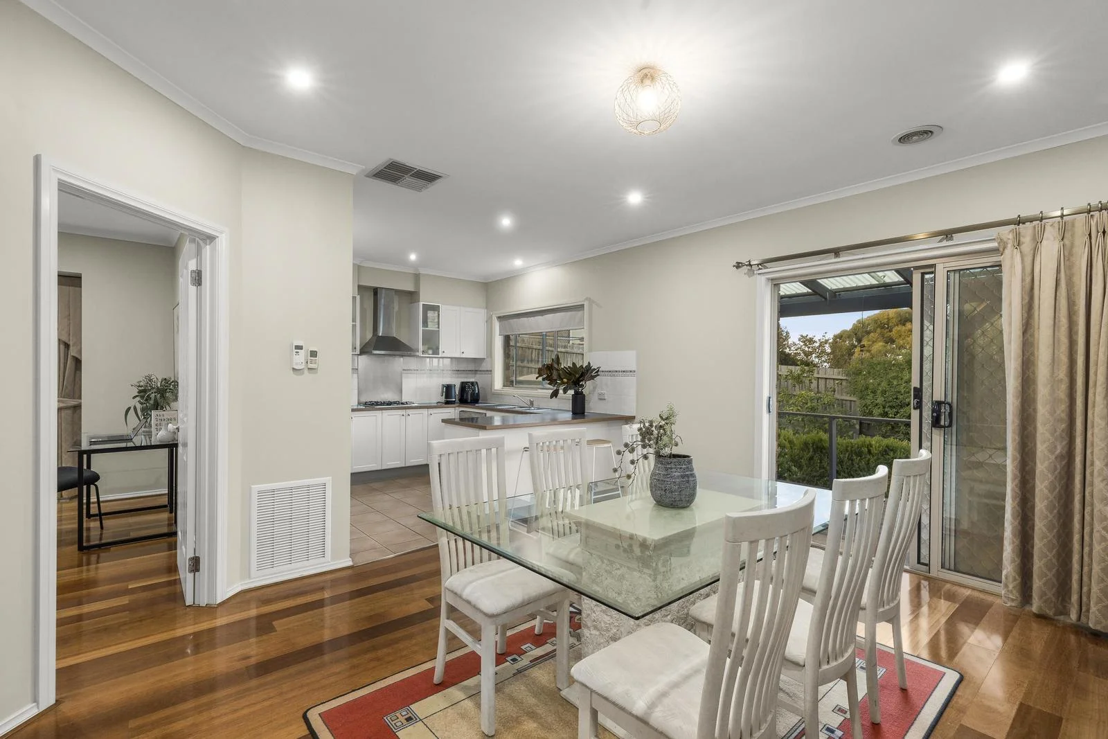 Additional image 5 of 10 Peakview Drive, Viewbank VIC 3084