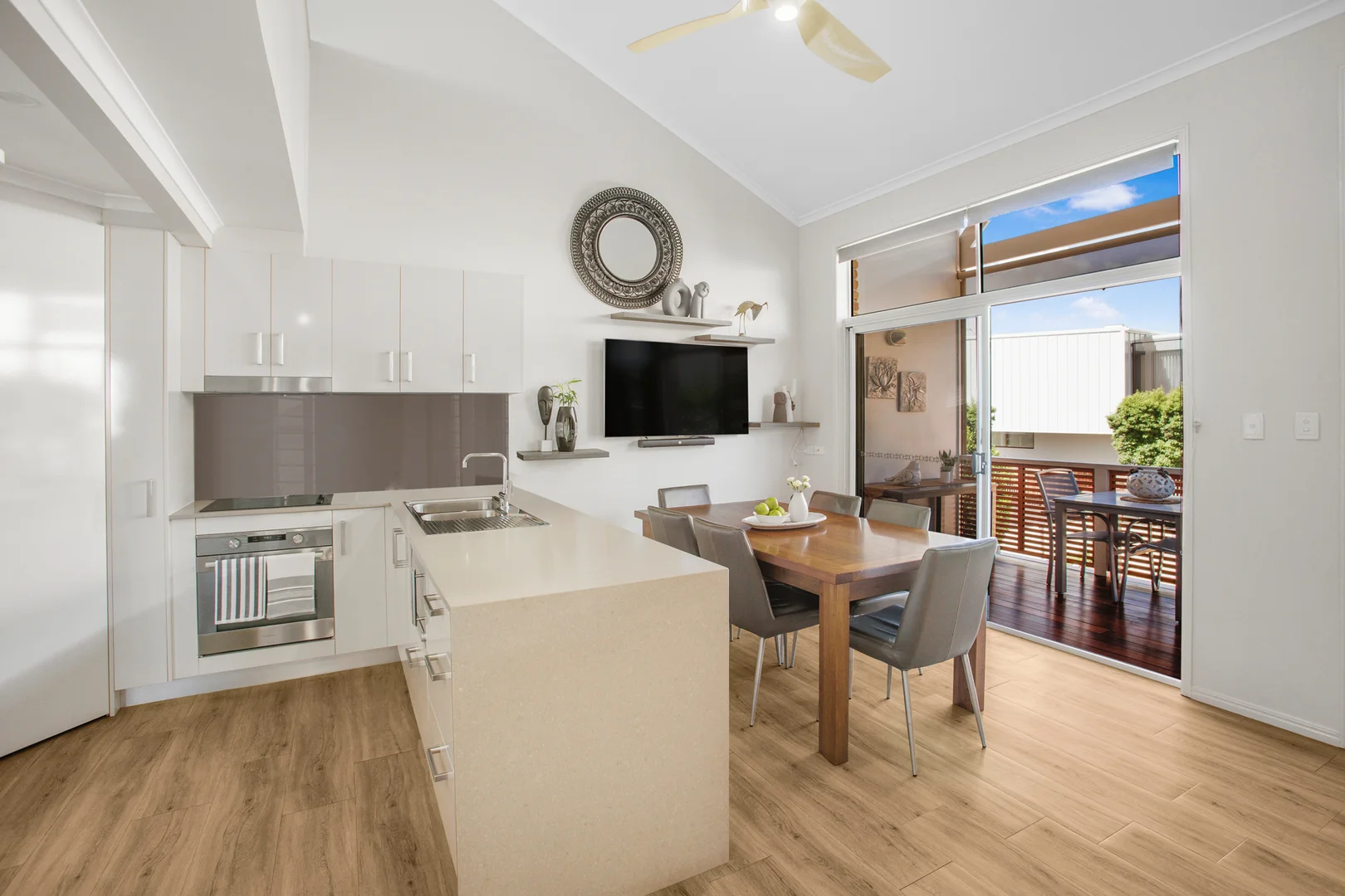 Additional image 2 of 11/39 Memorial Avenue, Maroochydore QLD 4558
