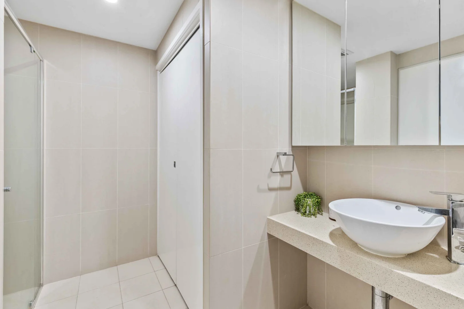 Additional image 11 of 14/53 Darrambal Street, Surfers Paradise QLD 4217