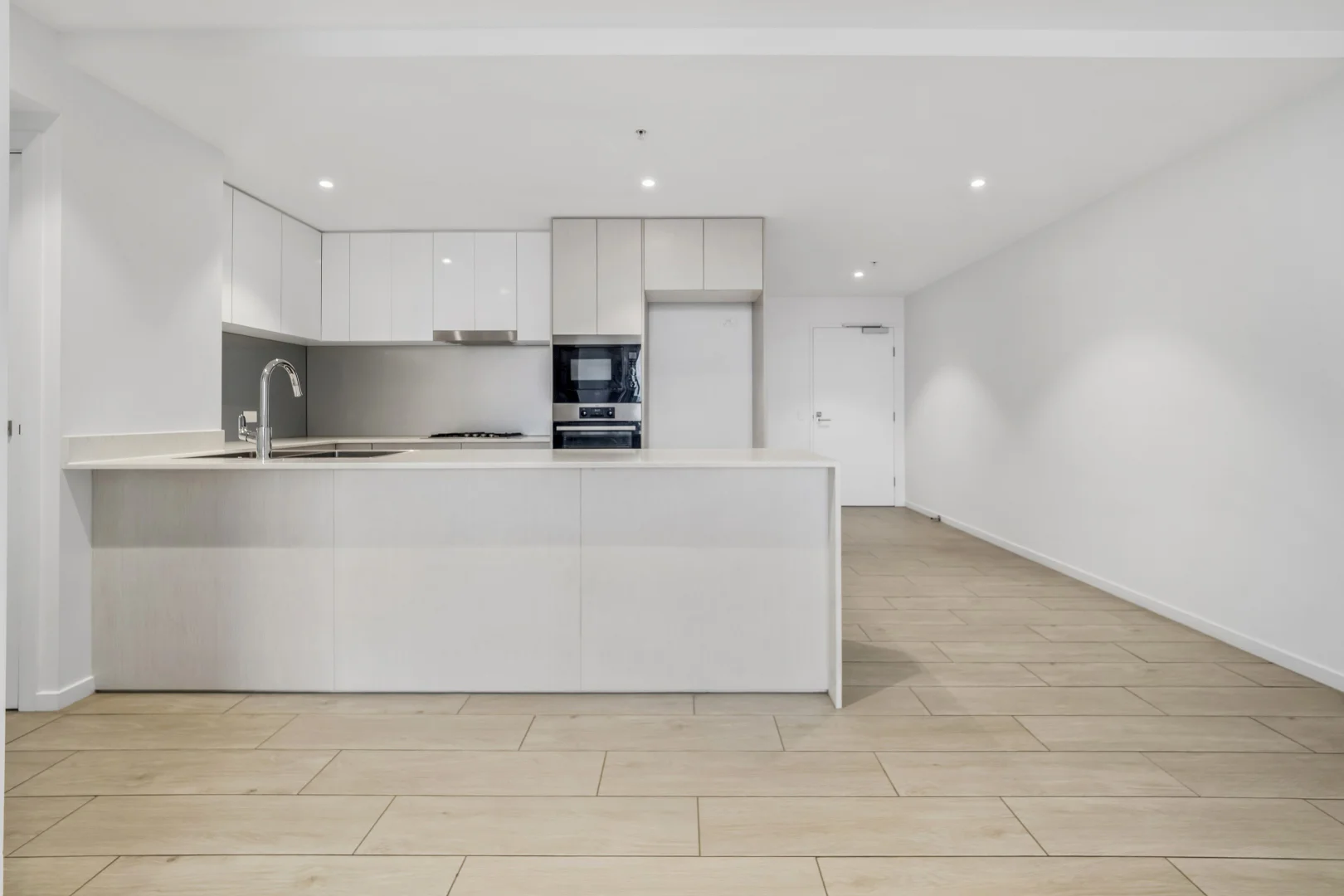 Additional image 2 of 808/95 Linton Street, Kangaroo Point QLD 4169