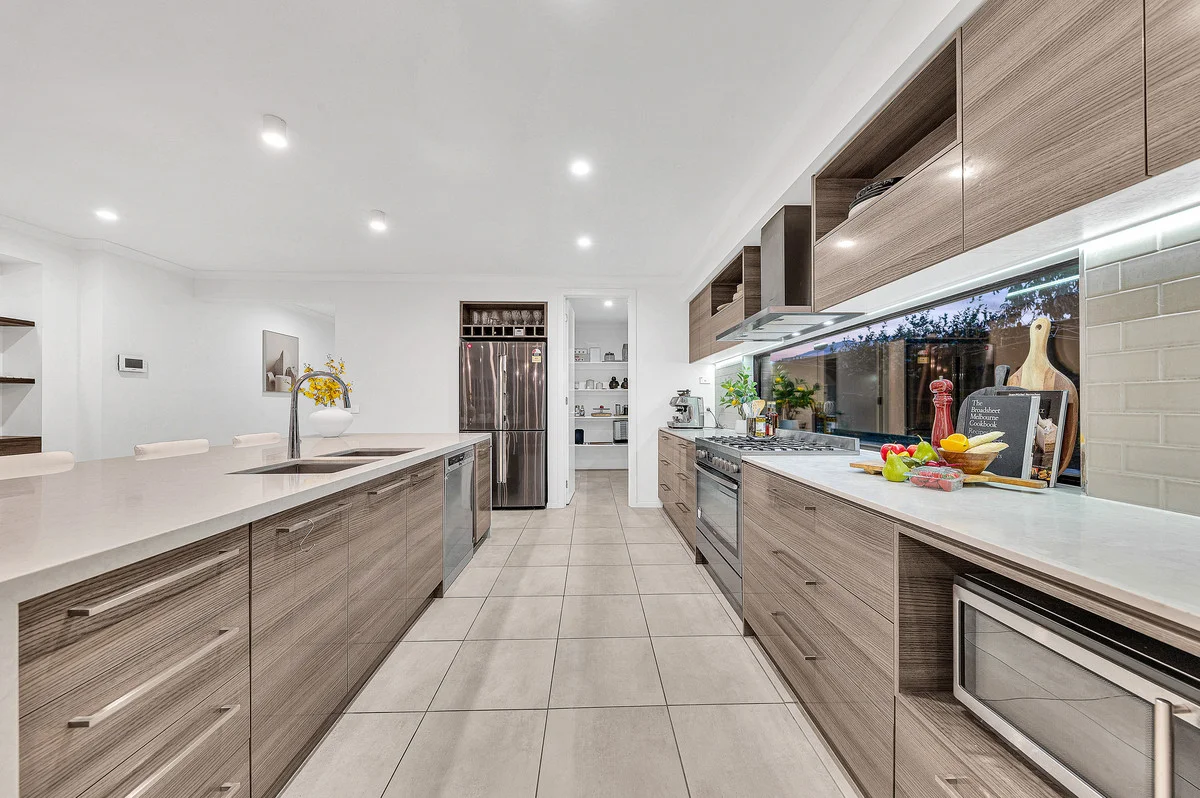 Additional image 10 of 22 Watermint Way, Clyde North VIC 3978