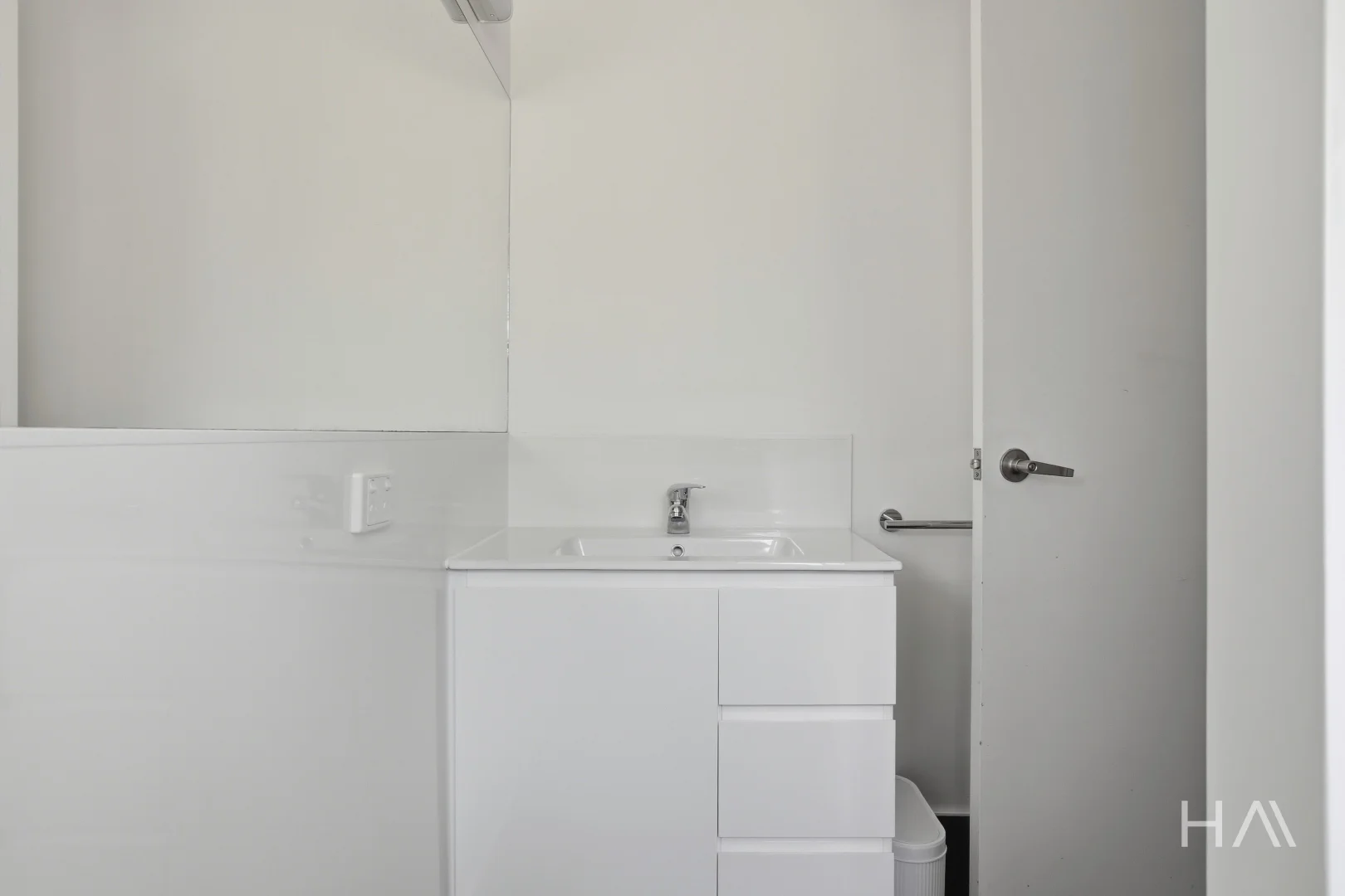 Additional image 8 of 12/23-27 Elouera Street, Riverside TAS 7250