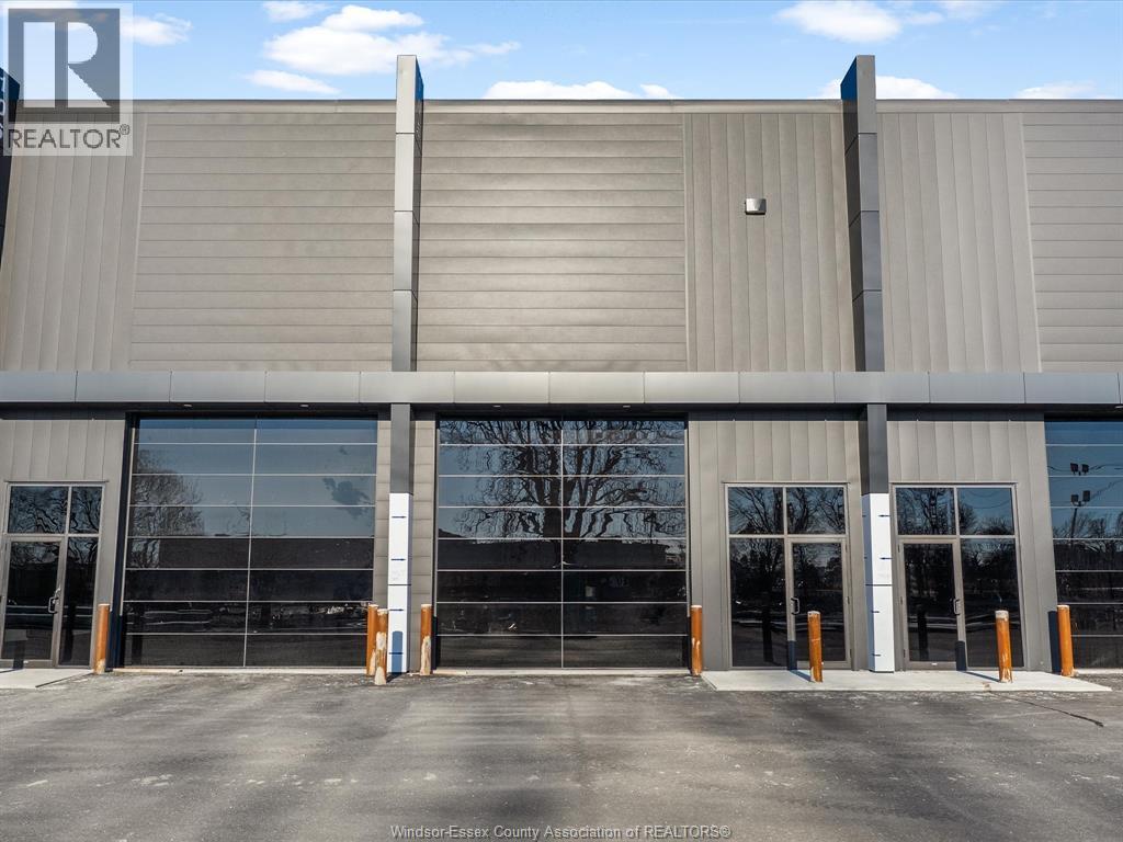 4470 North Service Road, Windsor, ON, N8W5X2