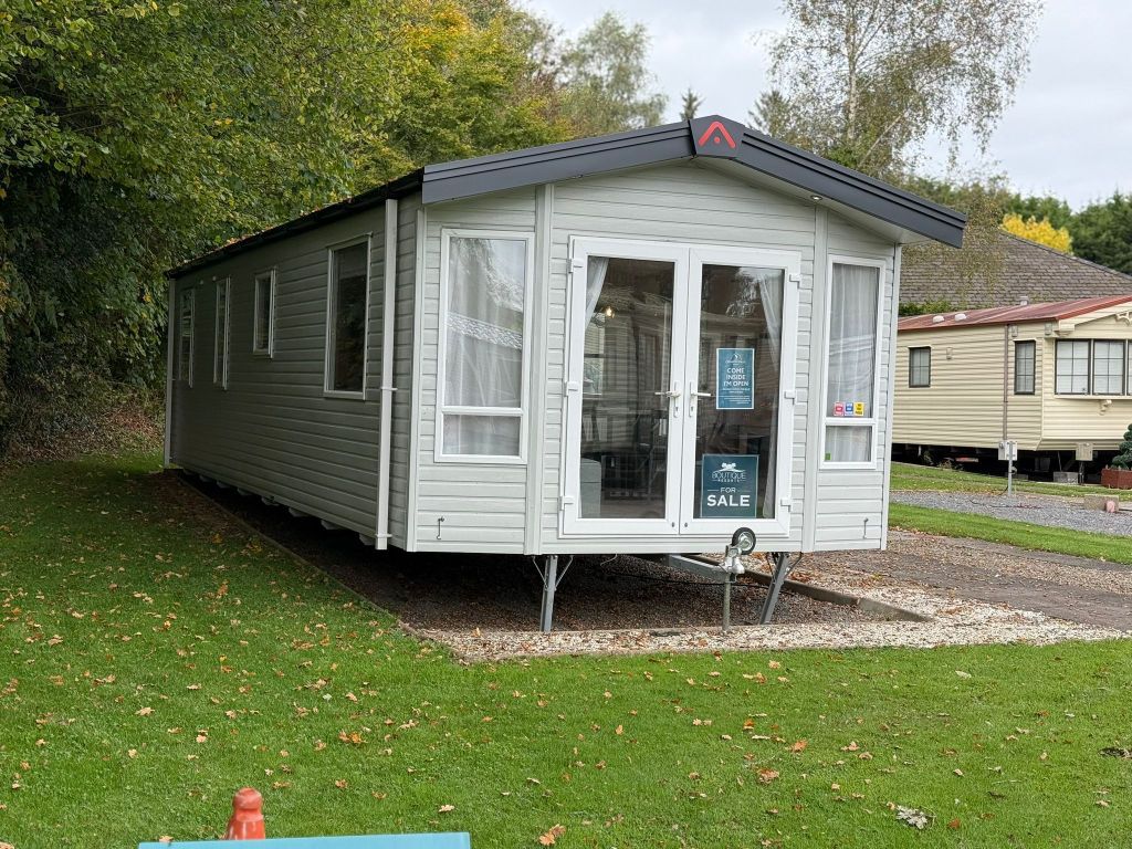 2 bed lodge for saleCenarth, Newcastle Emlyn SA38