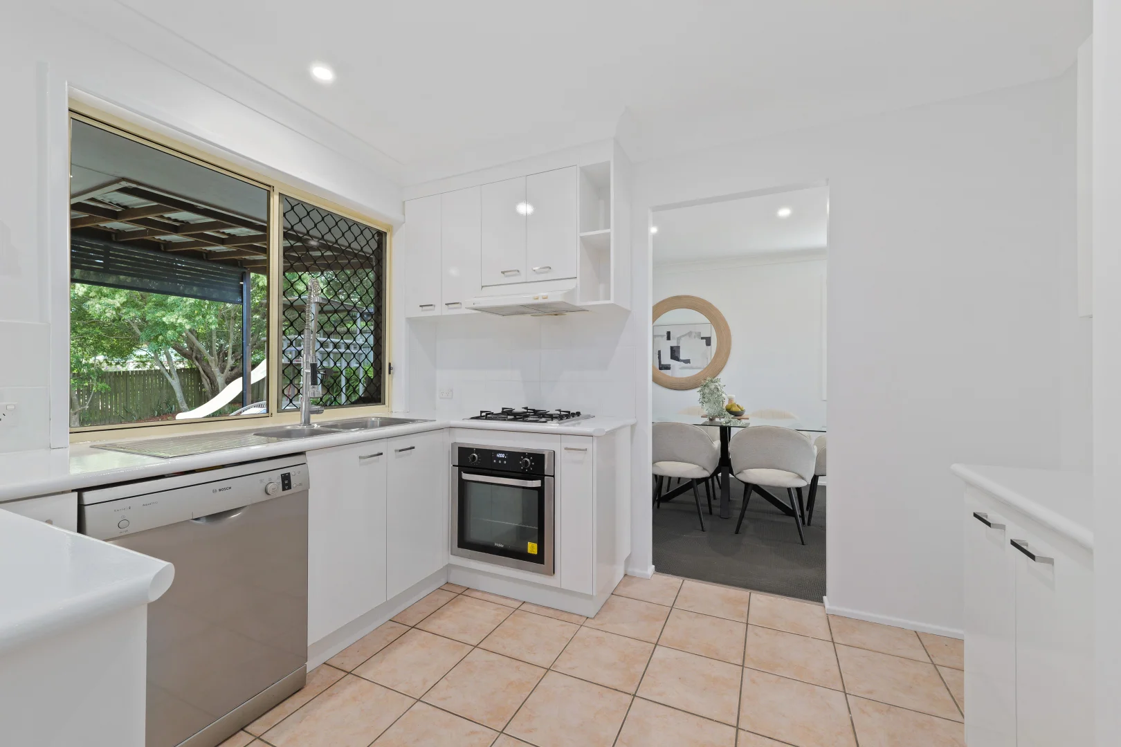 Additional image 7 of 70 Reginald Avenue, Arana Hills QLD 4054