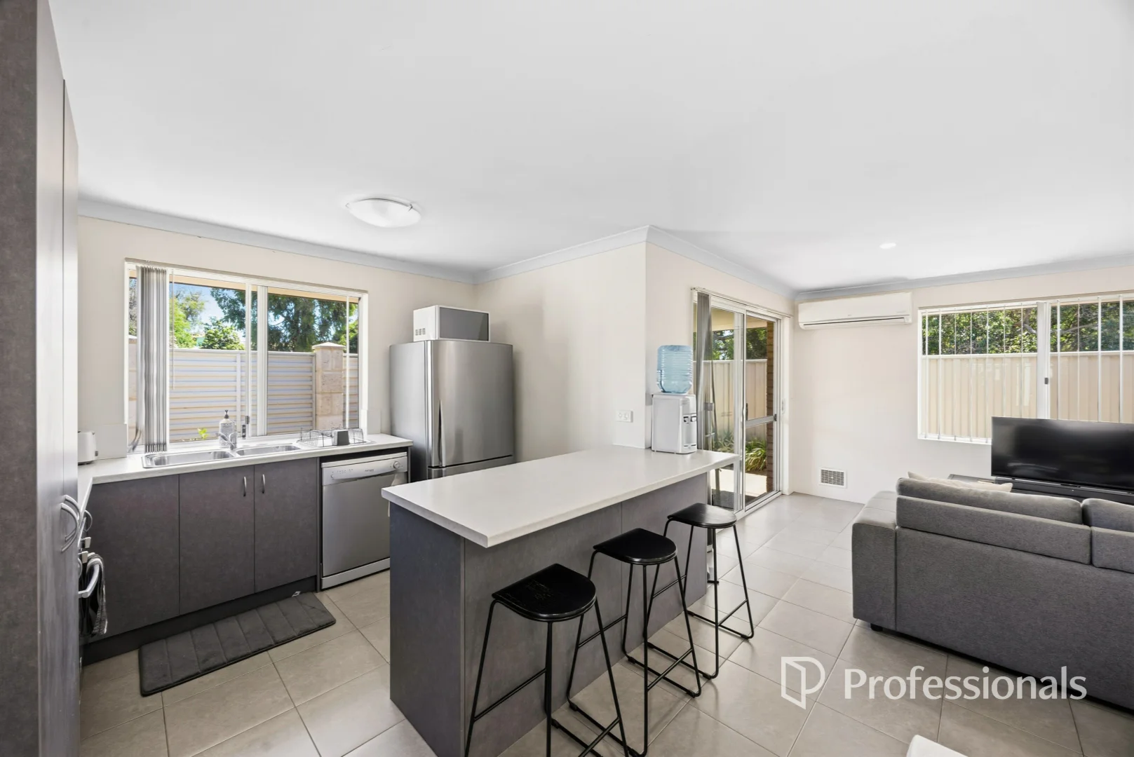 18 Coppin Place, Australind WA 6233 photo 4