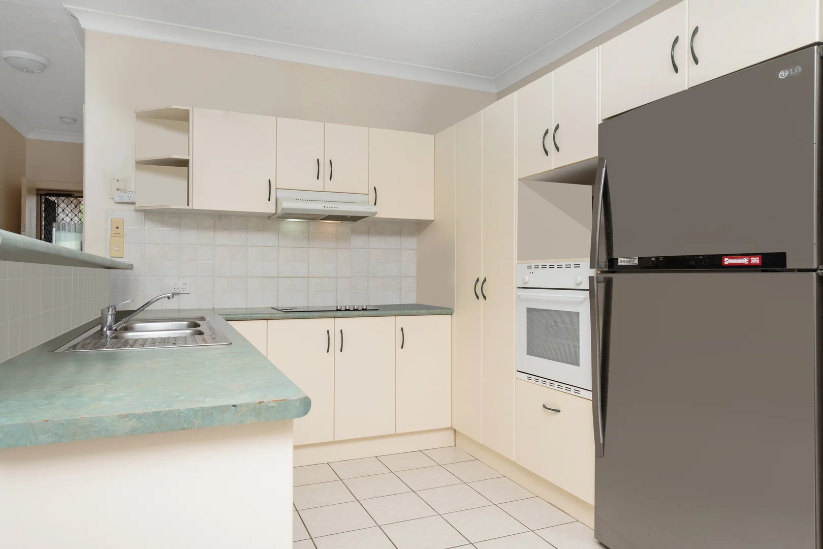 Additional image 3 of 9/17 Canterbury Road, Kirwan QLD 4817
