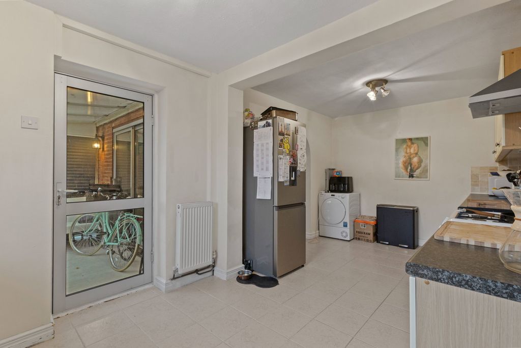 Additional image 8 of 3 bed semi-detached house for saleMoat Crescent, Malvern WR14