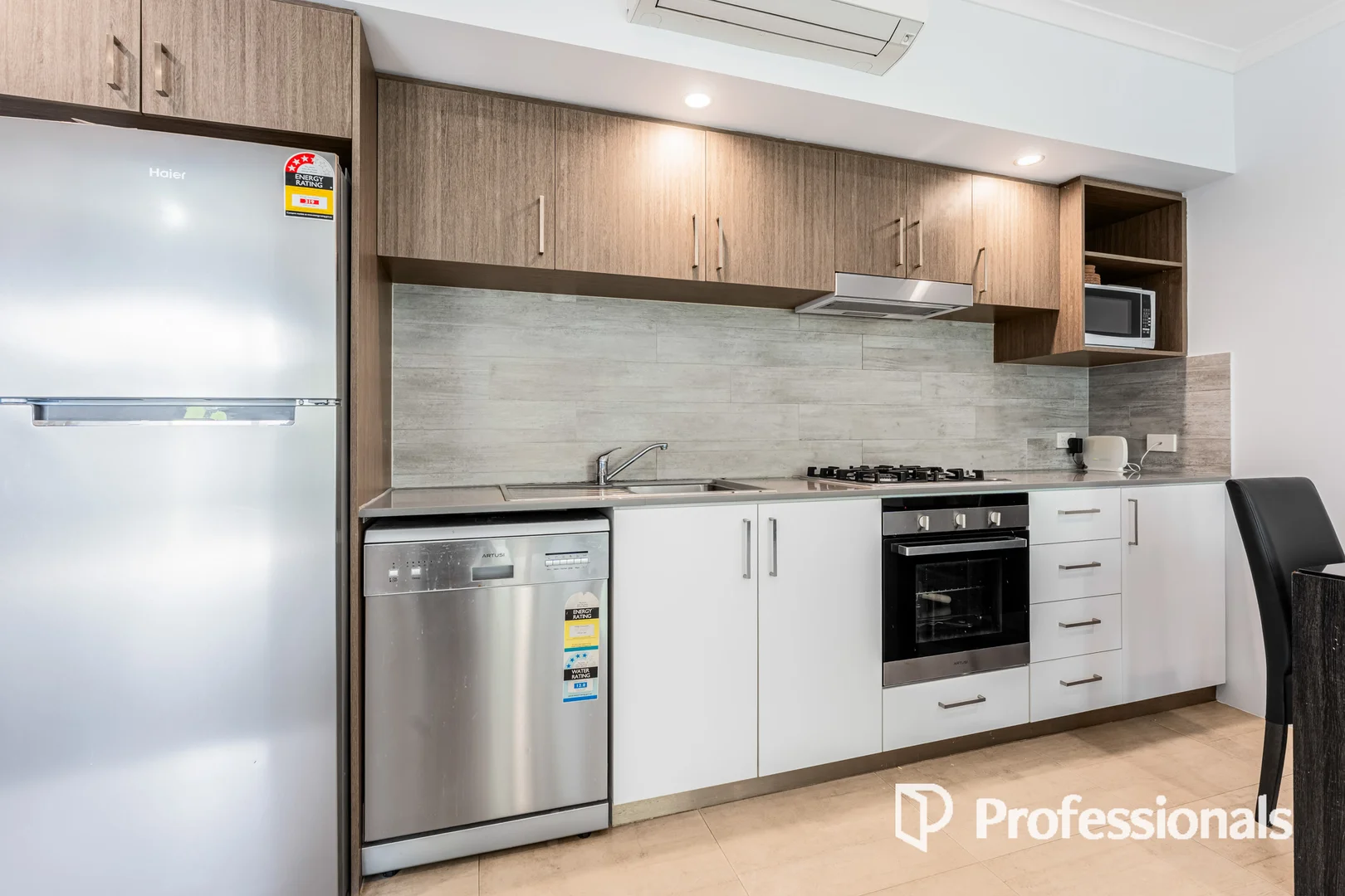 Additional image 5 of 2/2 Aldwick Place, Balga WA 6061