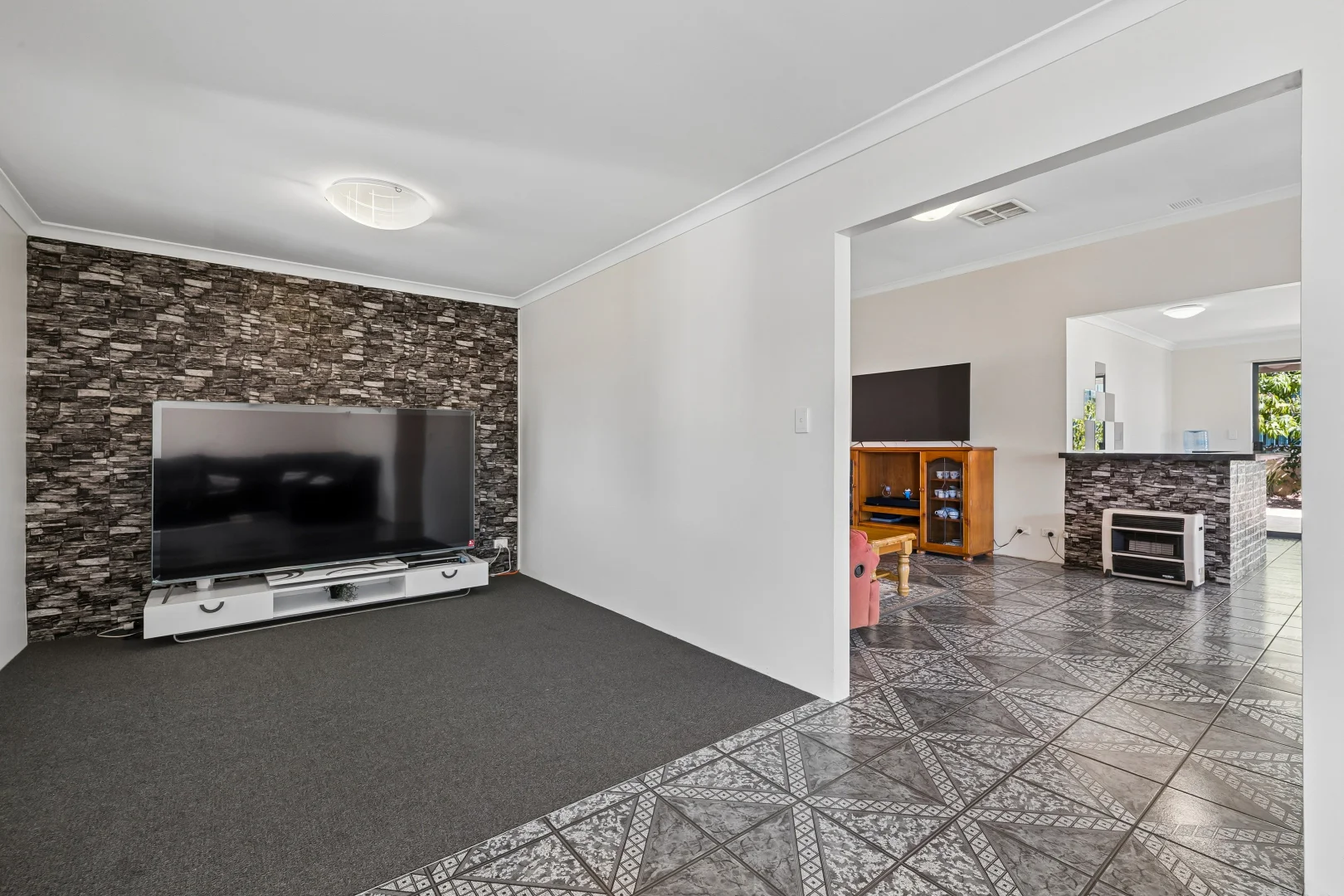 Additional image 10 of 43 Dongara Circle, Jane Brook WA 6056
