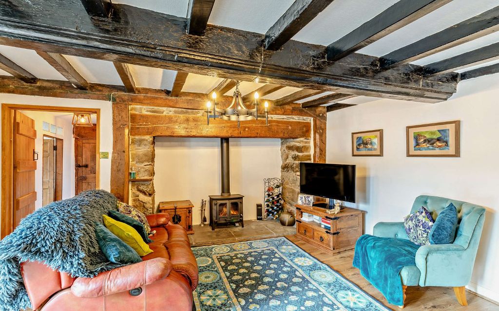 4 bed equestrian for salePen-Y-Garnedd, Llanrhaeadr Ym Mochnant, Oswestry, Powys SY10 photo 3