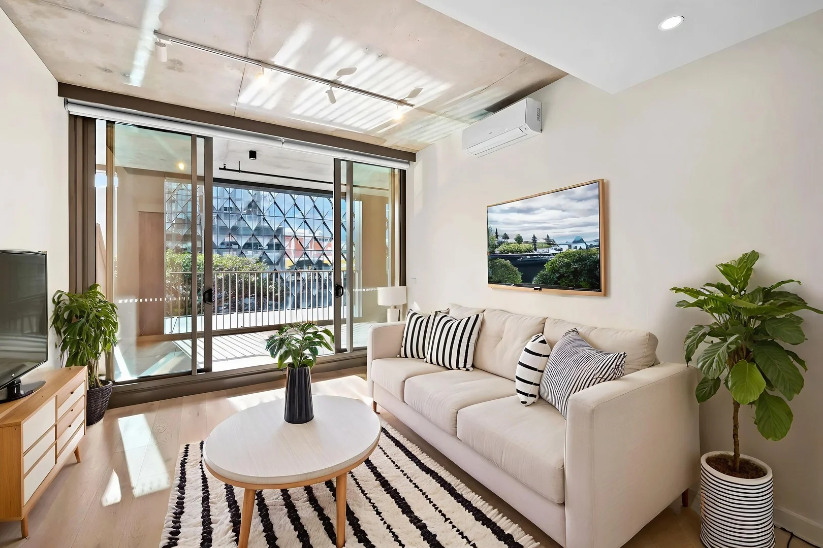 102/44 Ryrie Street, Geelong VIC 3220