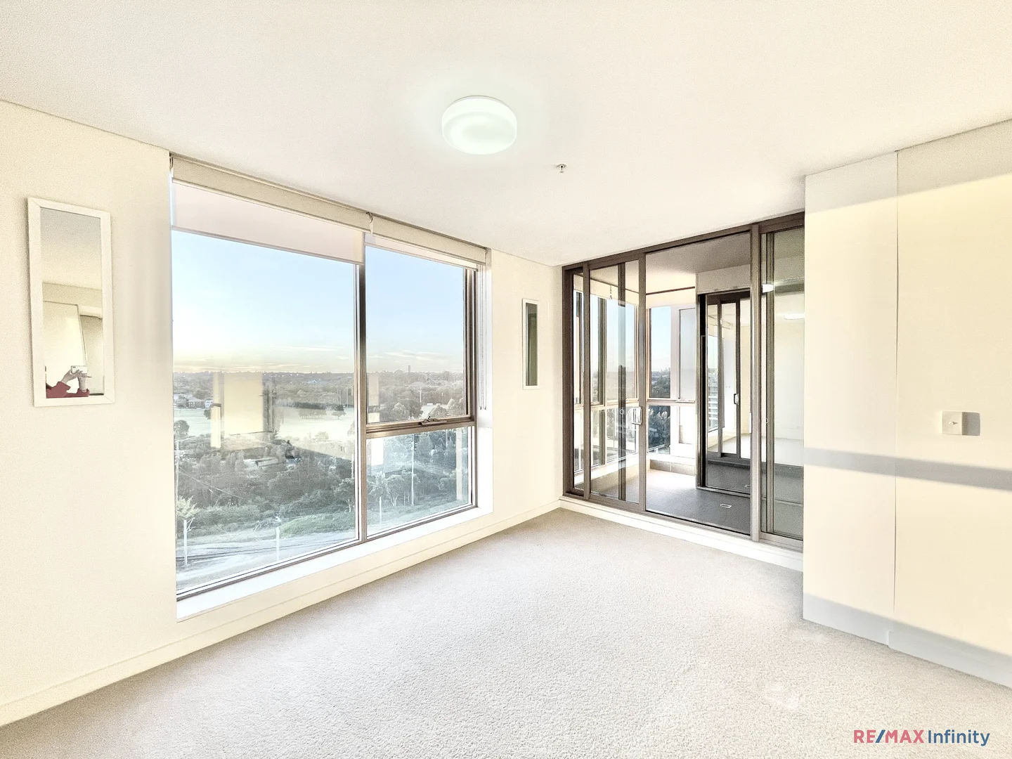 Additional image 6 of 809/2 Discovery Point Pl, Wolli Creek NSW 2205