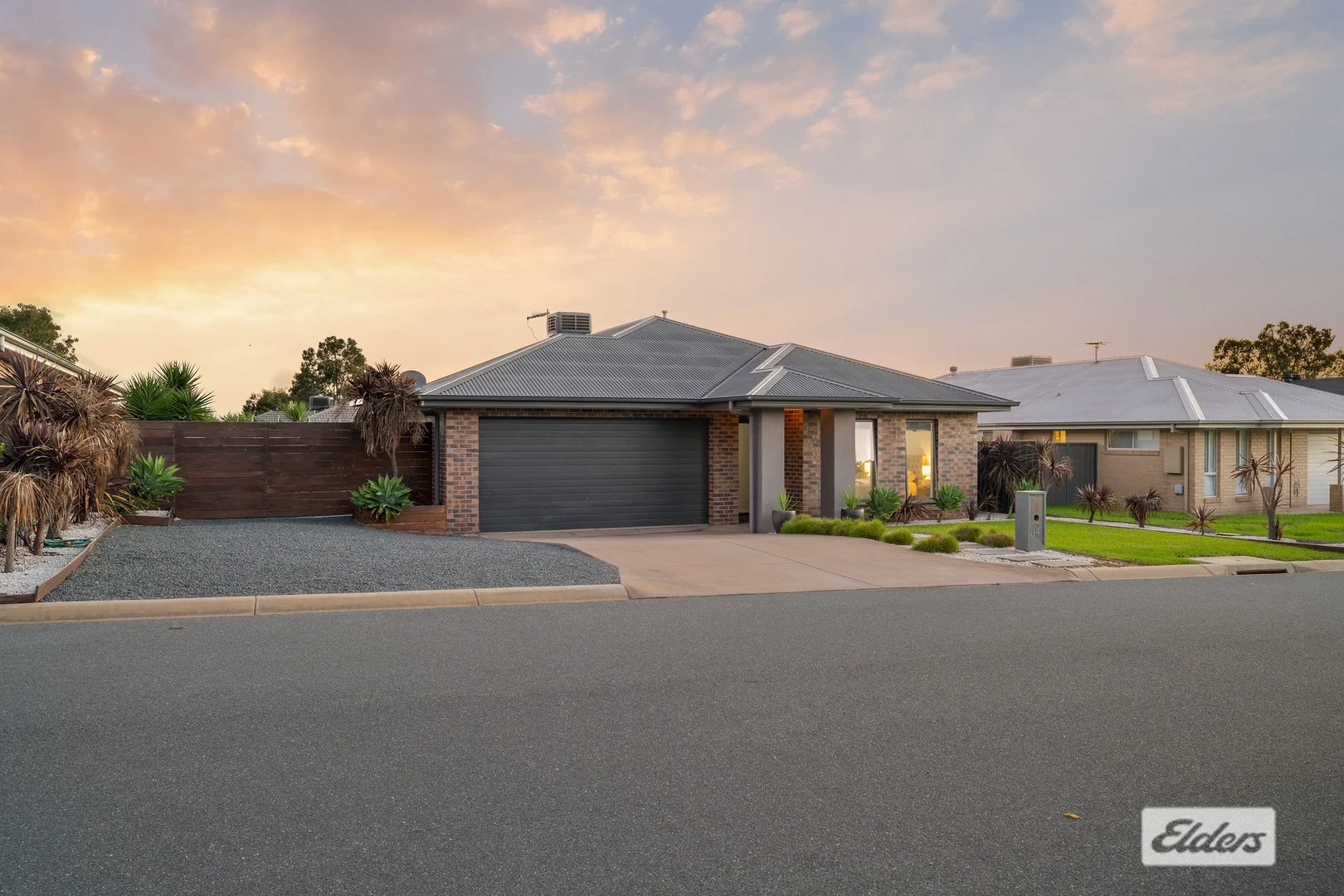 14 Paddlesteamer Court, Thurgoona NSW 2640