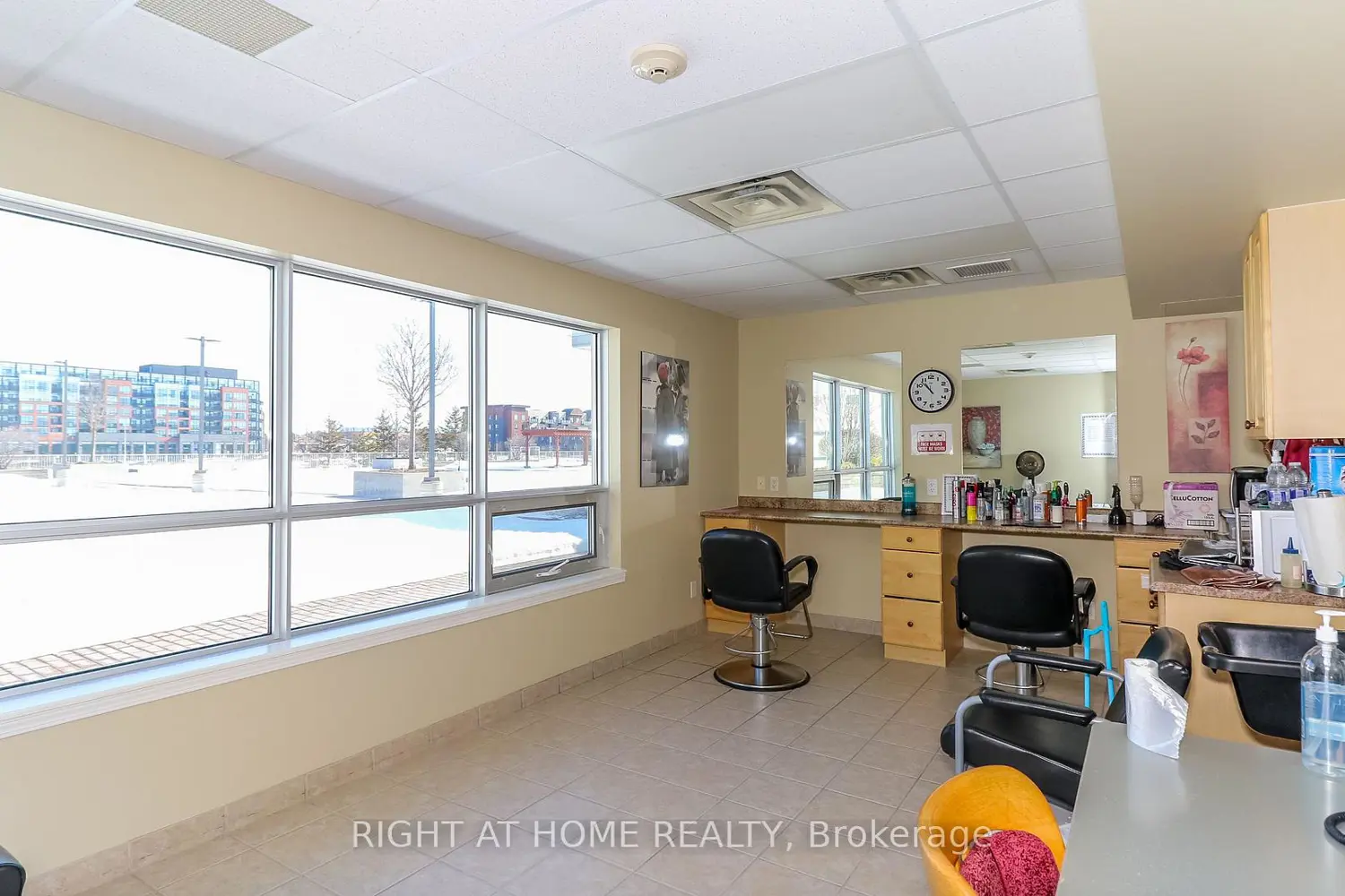 Additional image 5 of 90 Dean Avenue 417