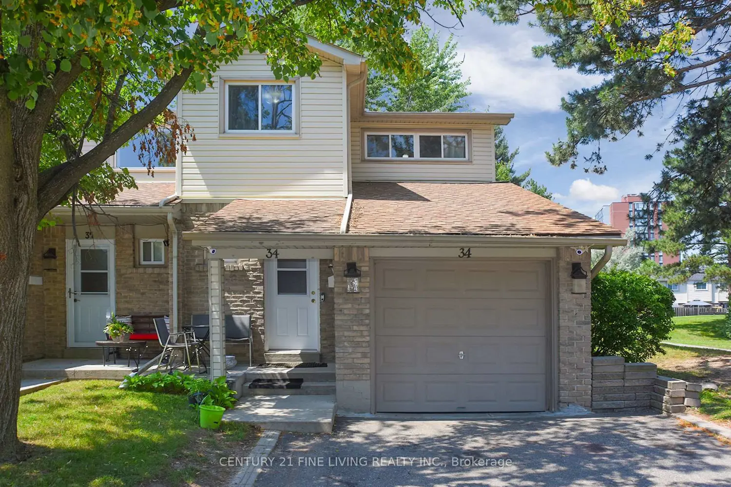 2700 Battleford Road 34