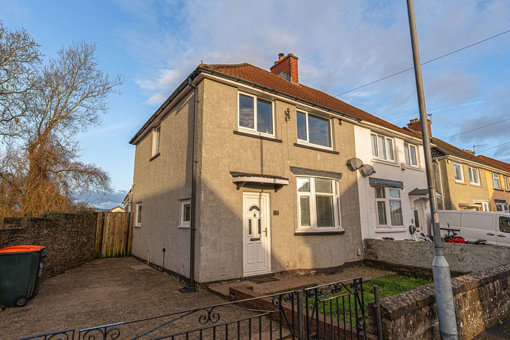 3 bed semi-detached house for saleGaer Park Road, Newport NP20