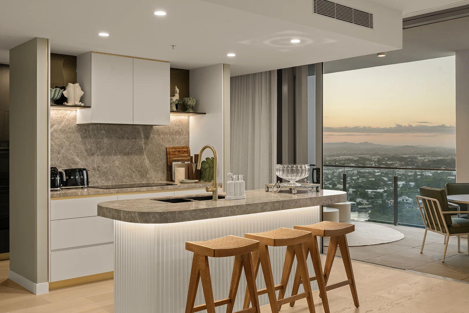 Additional image 2 of 1801/122 Surf Parade, Broadbeach QLD 4218