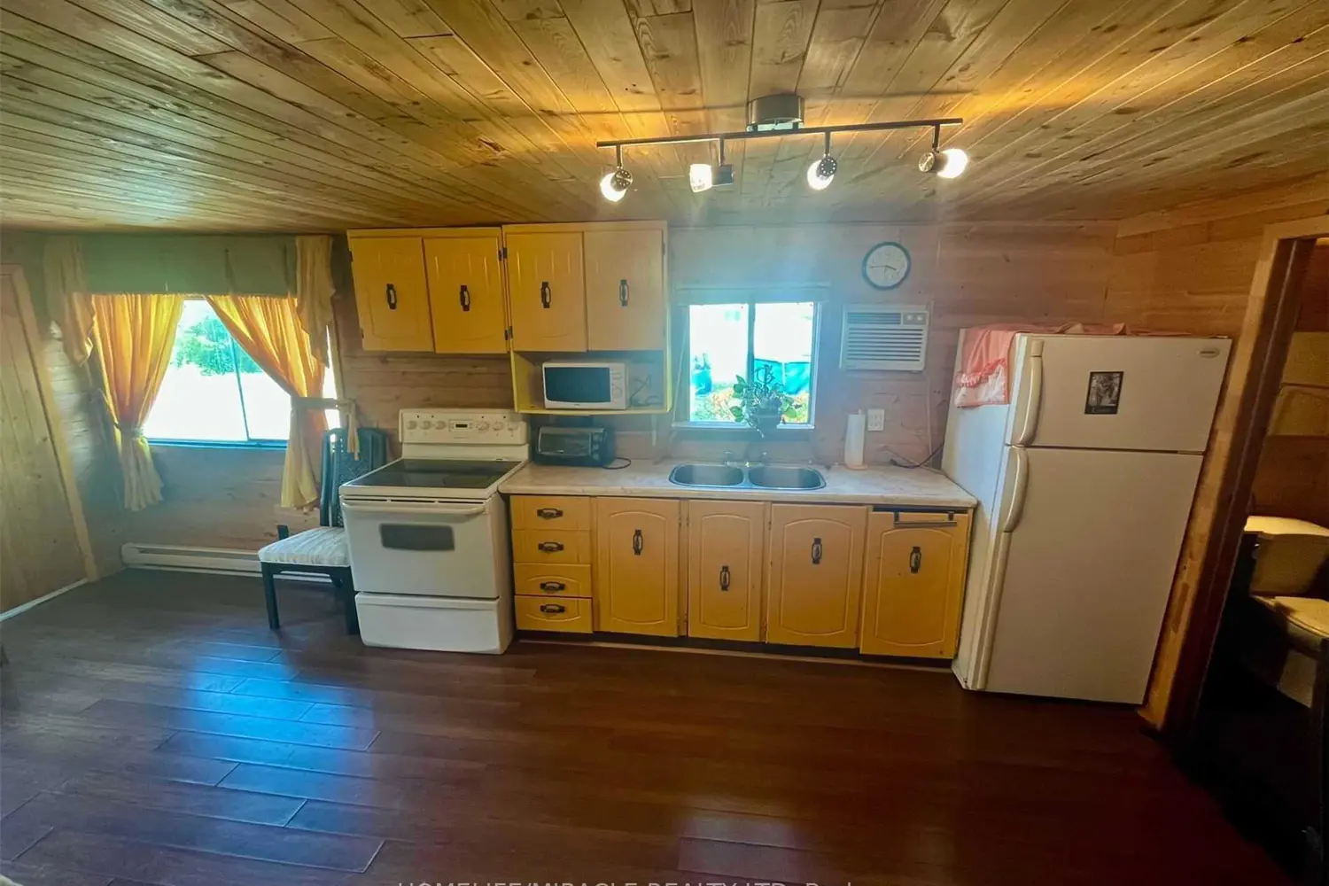 211 Dunnette Landing Road 1 & 2 photo 3