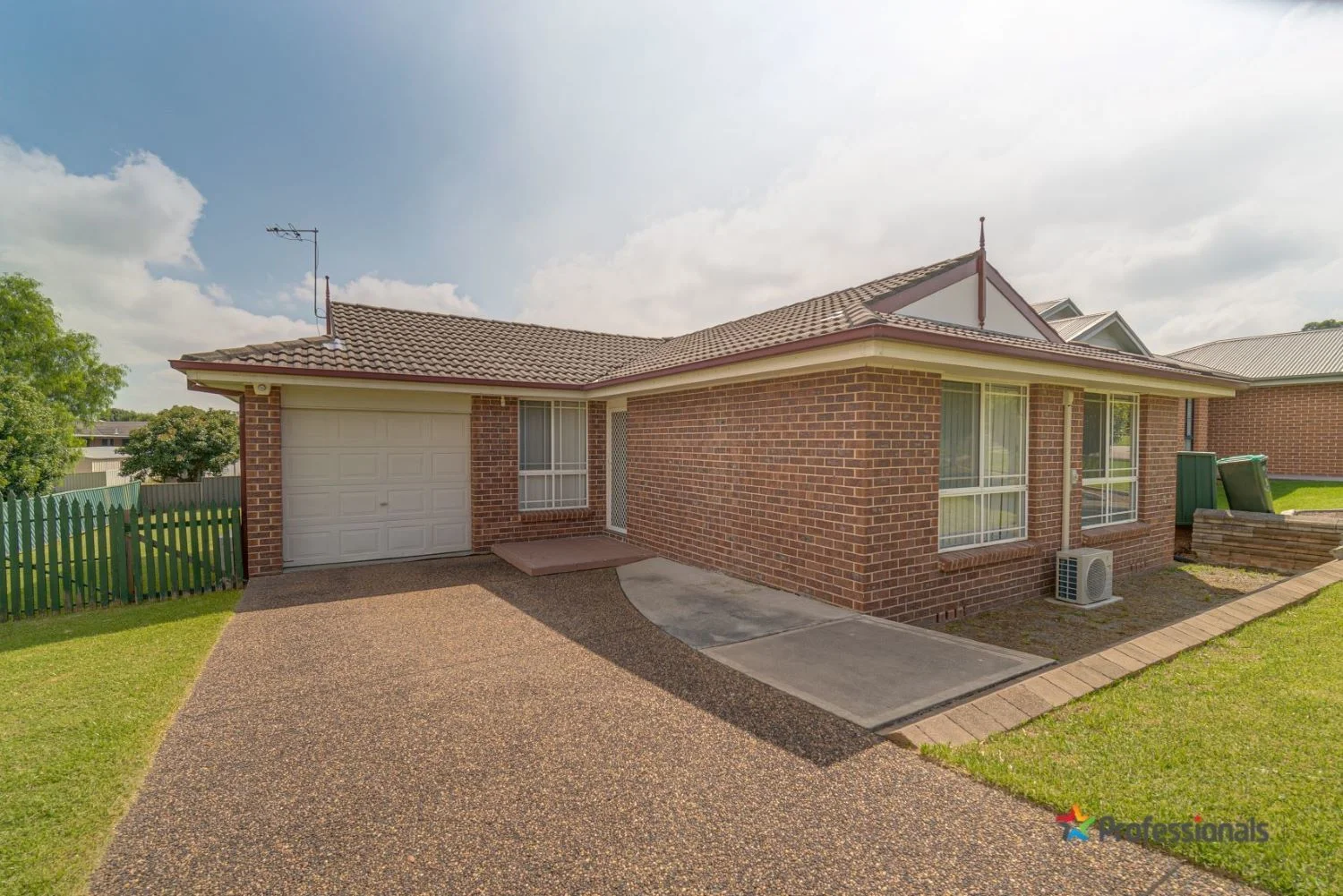 19 Burgundy Street, Muswellbrook NSW 2333