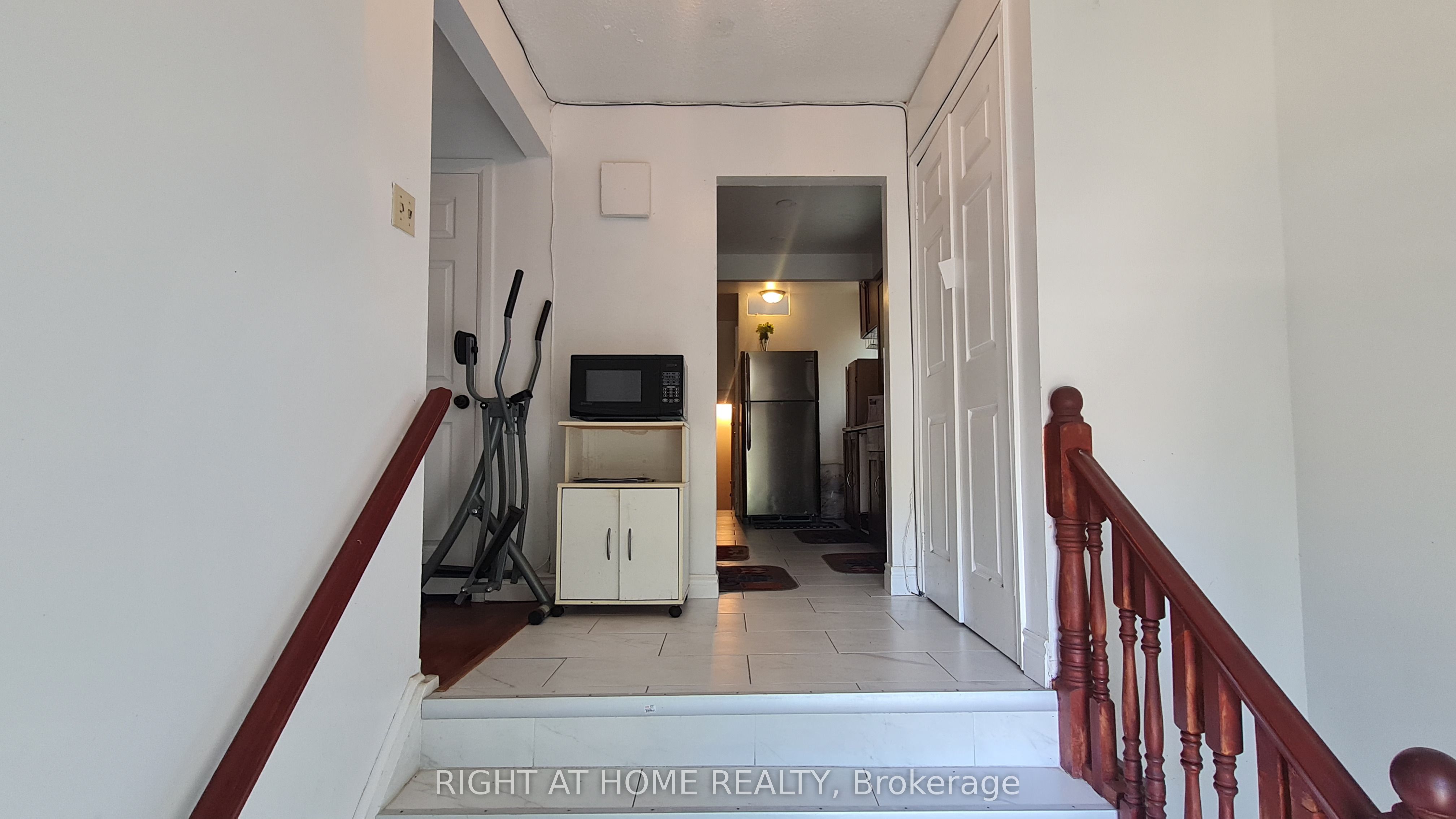 55 Littleleaf Drive, Toronto, ON, M1B 1Y7 photo 3