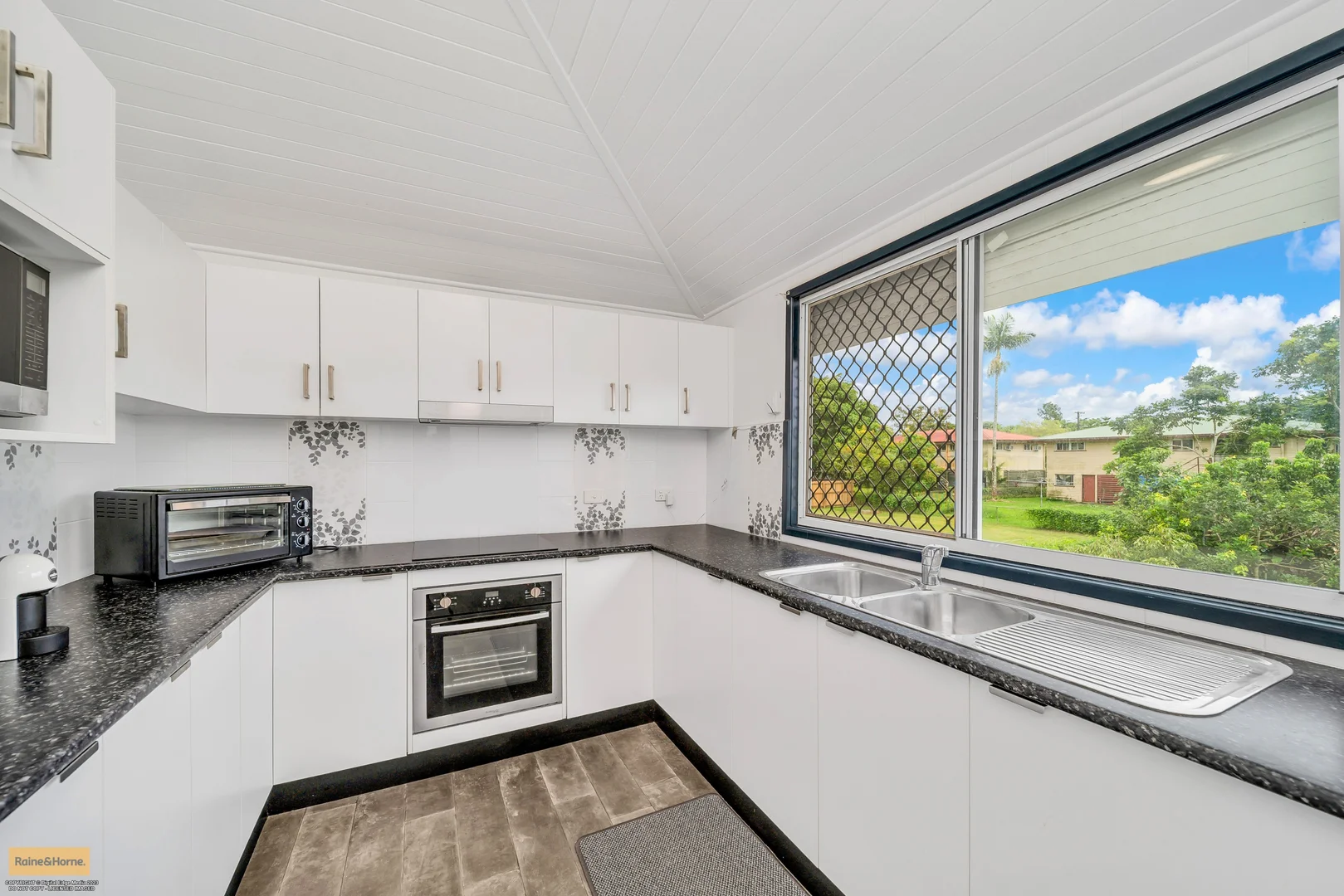 Additional image 5 of 5 Batchelor Street, Goondi Bend QLD 4860
