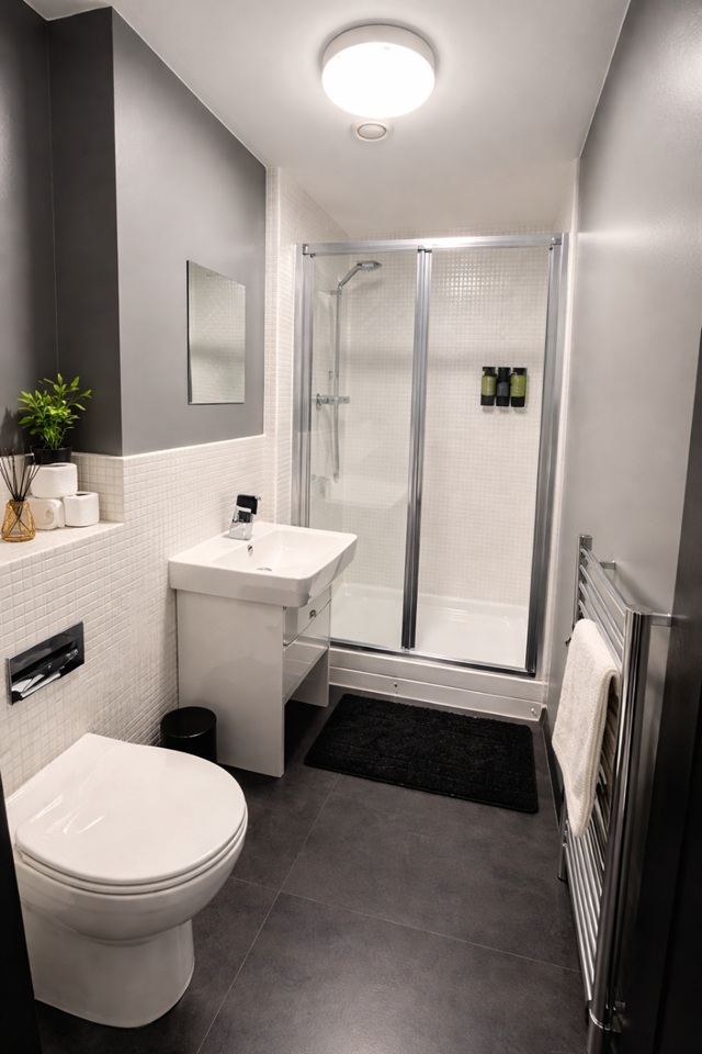 2 Bed Flat, Denmark Road, M15, N1 7GU photo 5