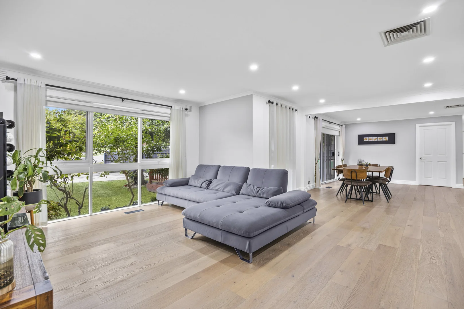 Additional image 3 of 1 Ealing Court, Glen Waverley VIC 3150