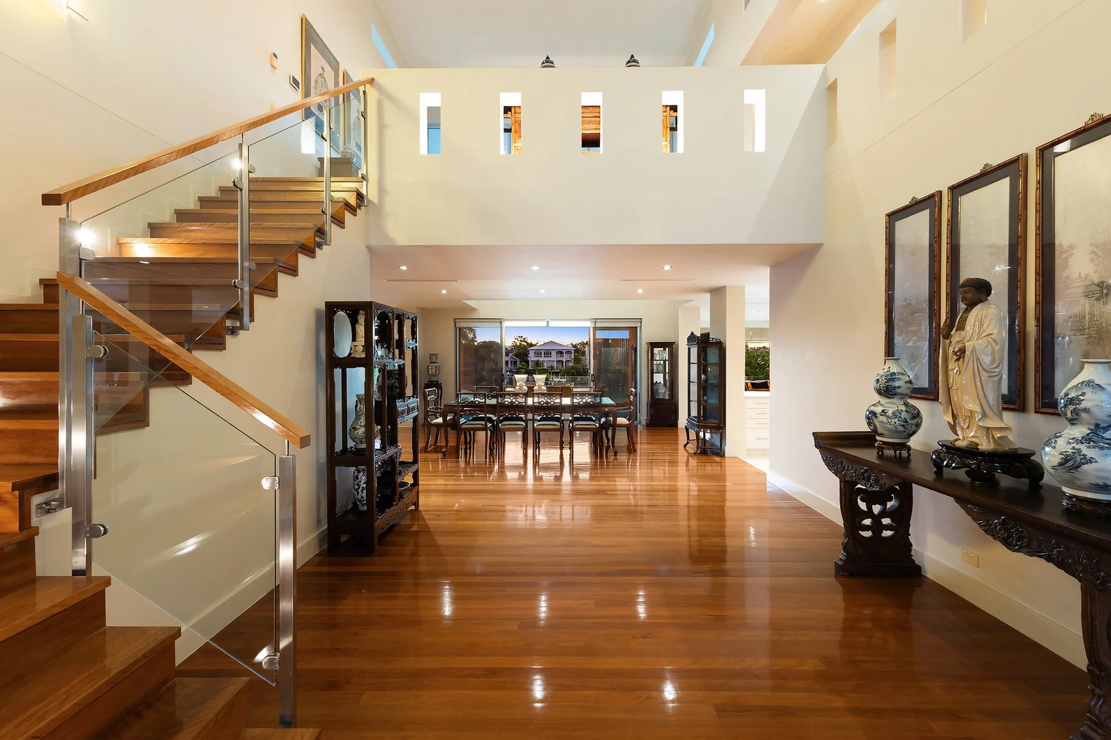 Additional image 8 of 77 Sir Bruce Small Boulevard, Benowa Waters QLD 4217