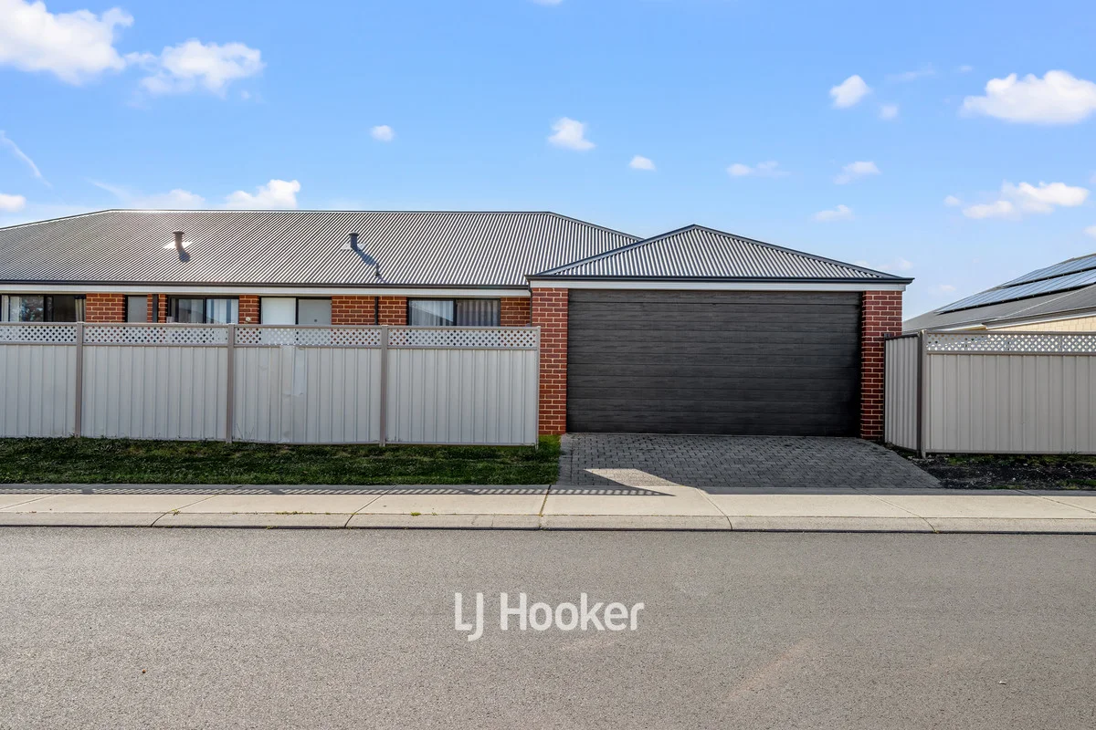 2 Pisces Way, Australind WA 6233 photo 3