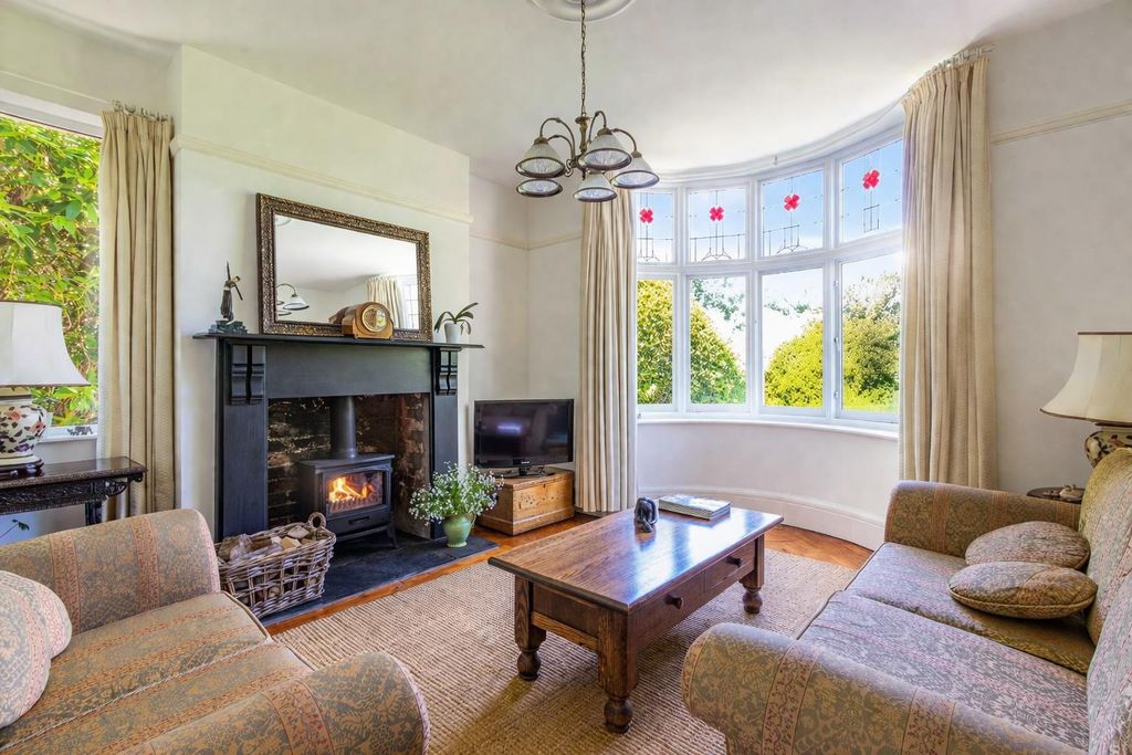 Additional image 5 of 5 bed detached house for saleAel Y Bryn, Rudry, Caerphilly CF83