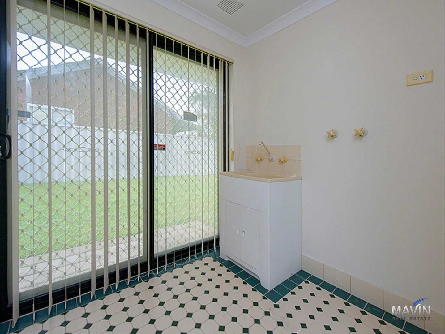 Additional image 10 of 163 Hardey Road, Belmont WA 6104