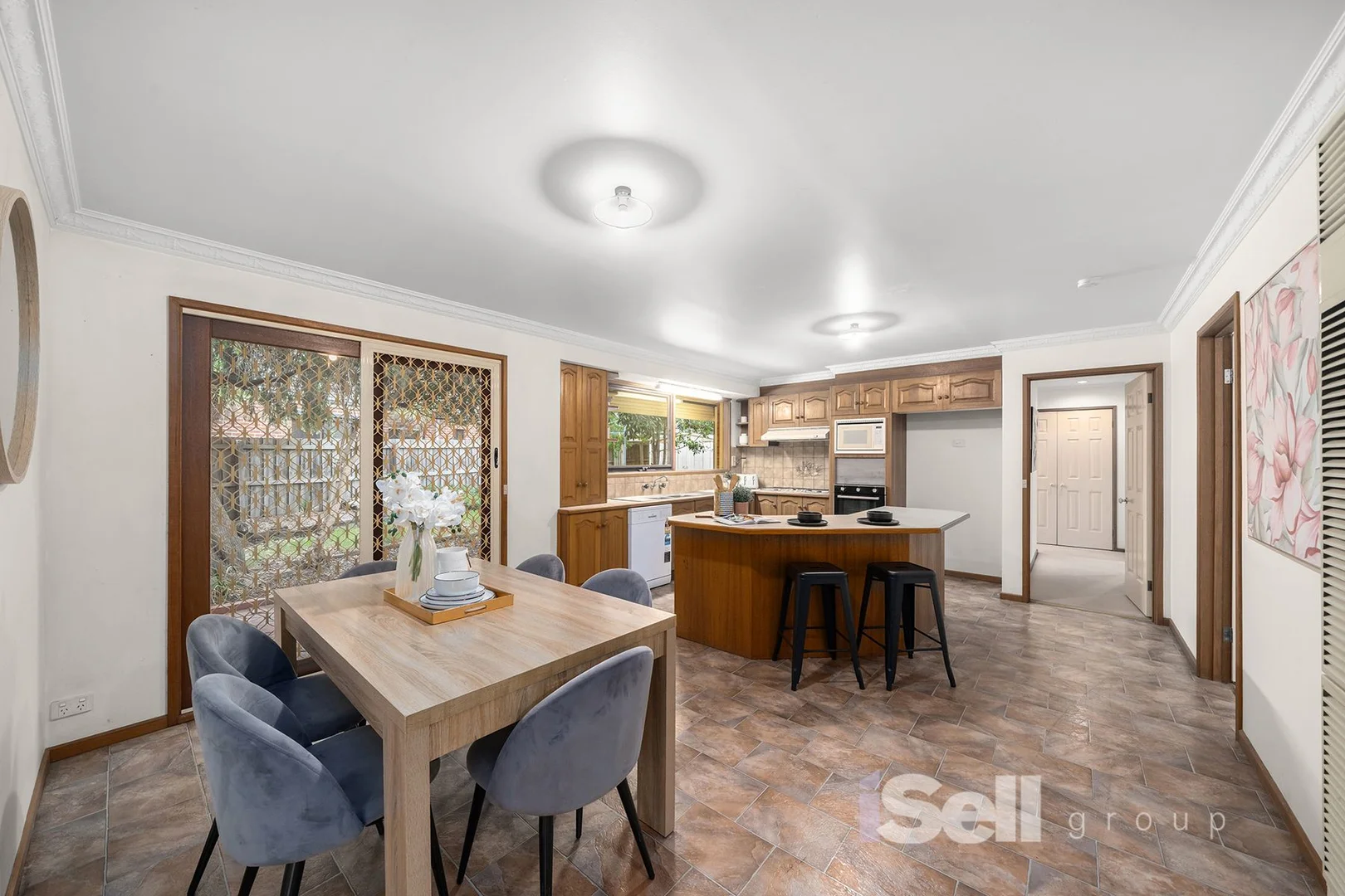 Additional image 5 of 100 Waverley Park Drive, Cranbourne North VIC 3977