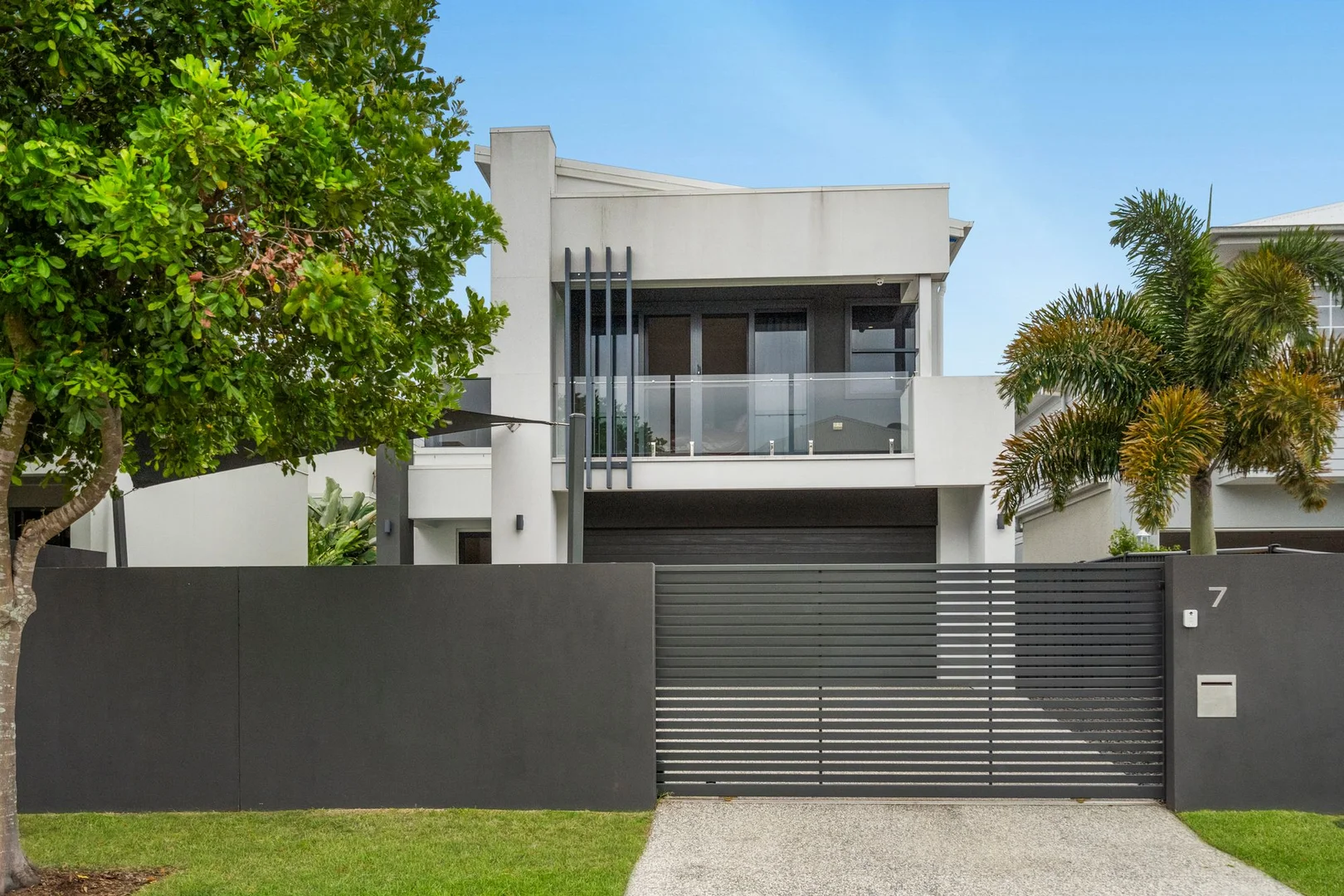 Additional image 13 of 7 N View St, Hope Island QLD 4212