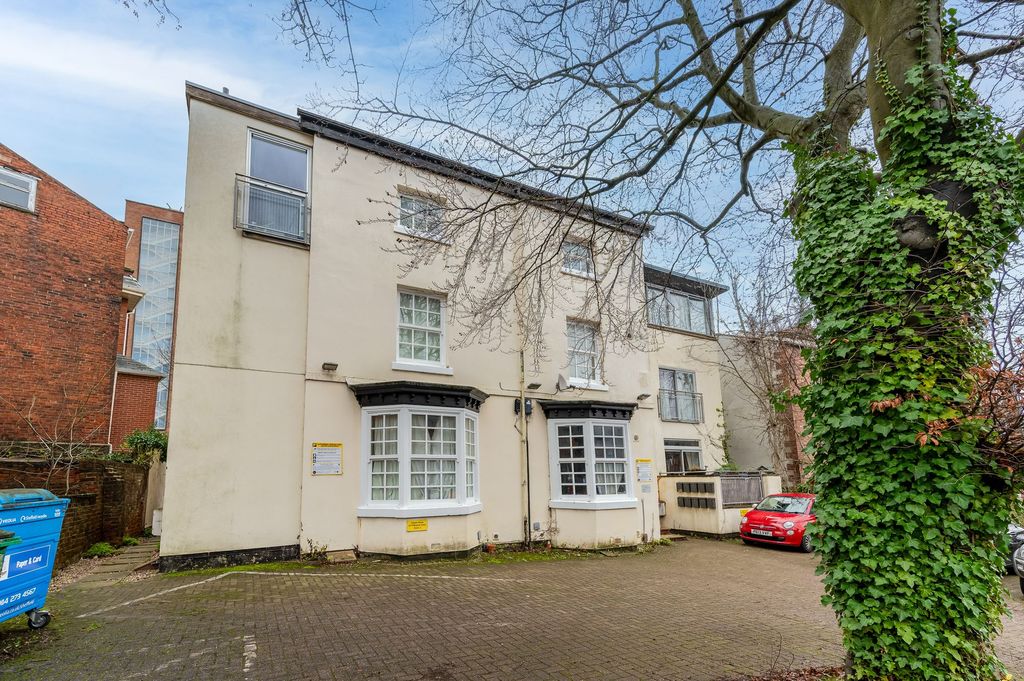 2 bed flat for saleWilkinson Street, Emmet House S10