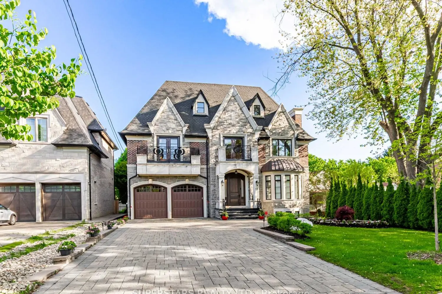 17 Westwood Lane photo 2