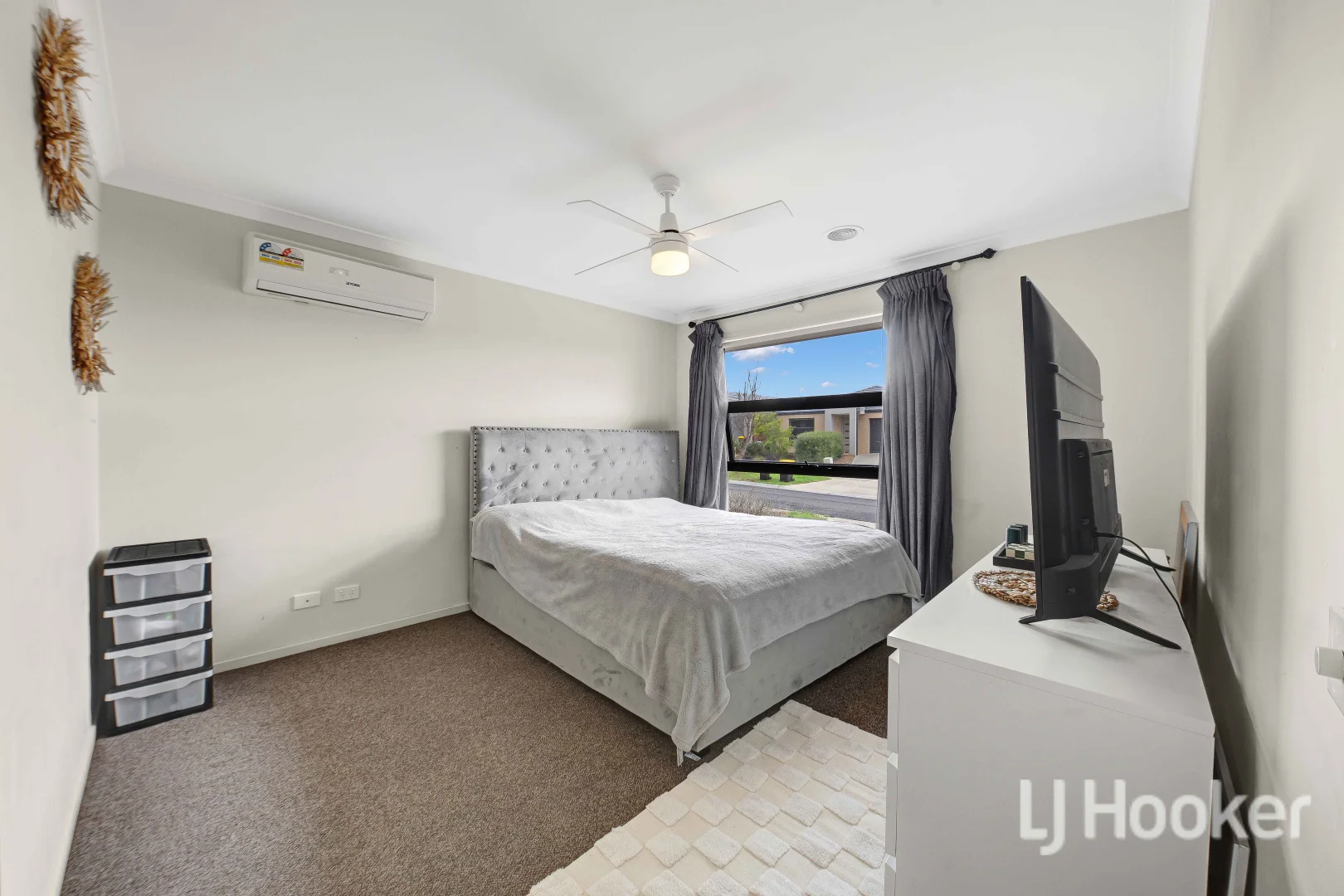 Additional image 2 of 15 Hart Crescent, Brookfield VIC 3338