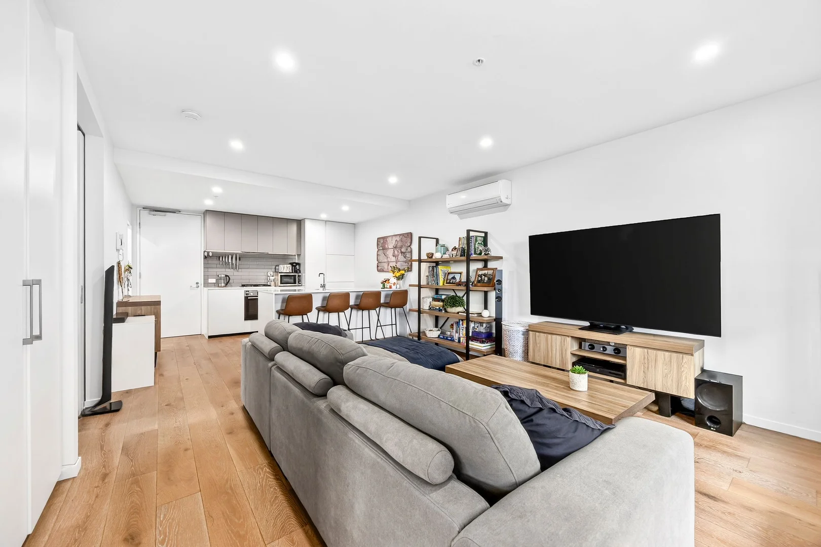 Additional image 5 of 318/148 Bellerine Street, Geelong VIC 3220