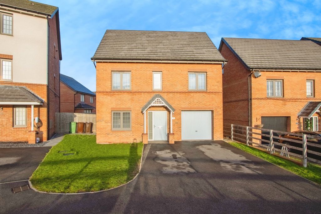 Additional image 27 of 4 bed detached house for saleHeath View, Wakefield, West Yorkshire WF1