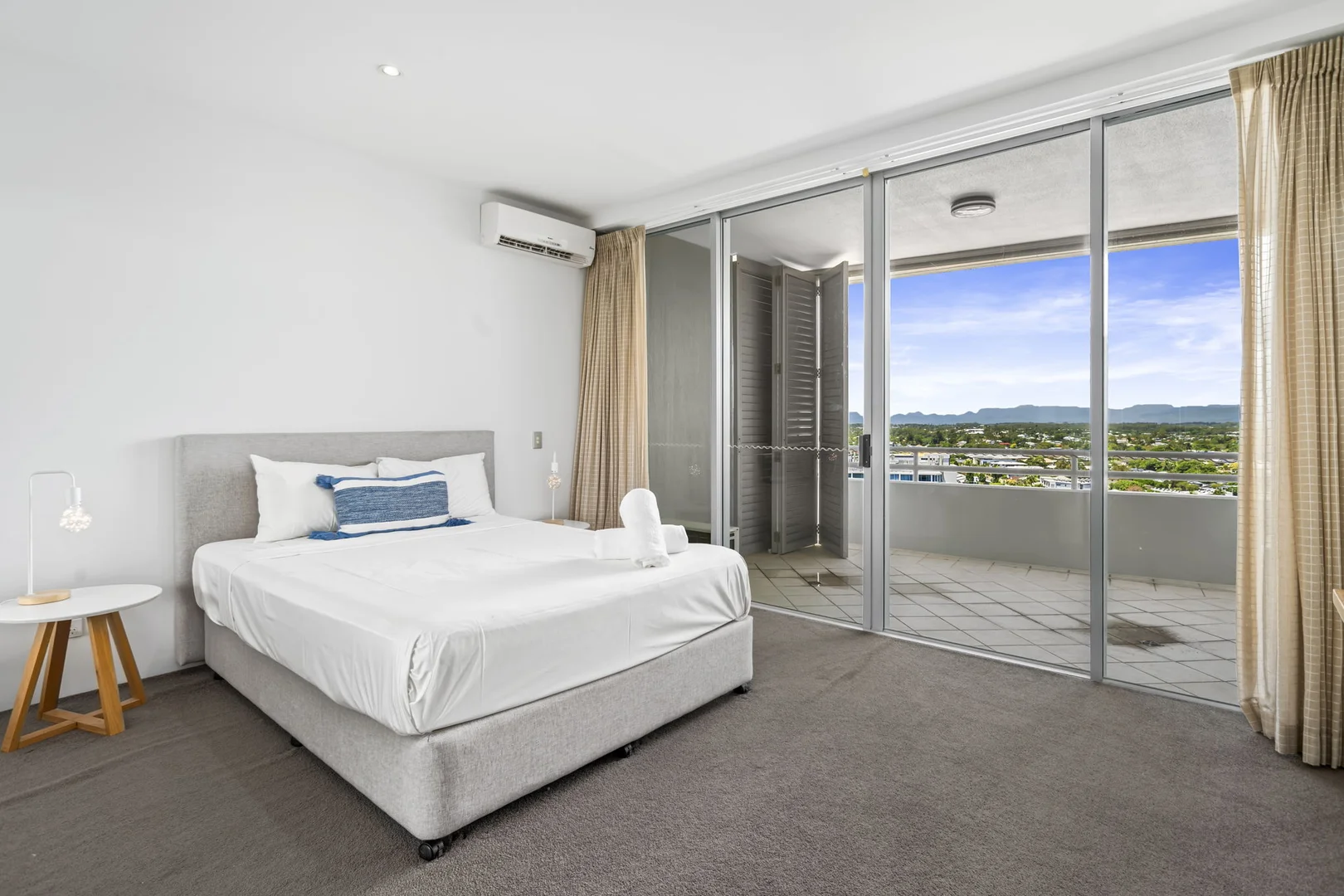 Additional image 5 of 1402/360 Marine Parade, Labrador QLD 4215