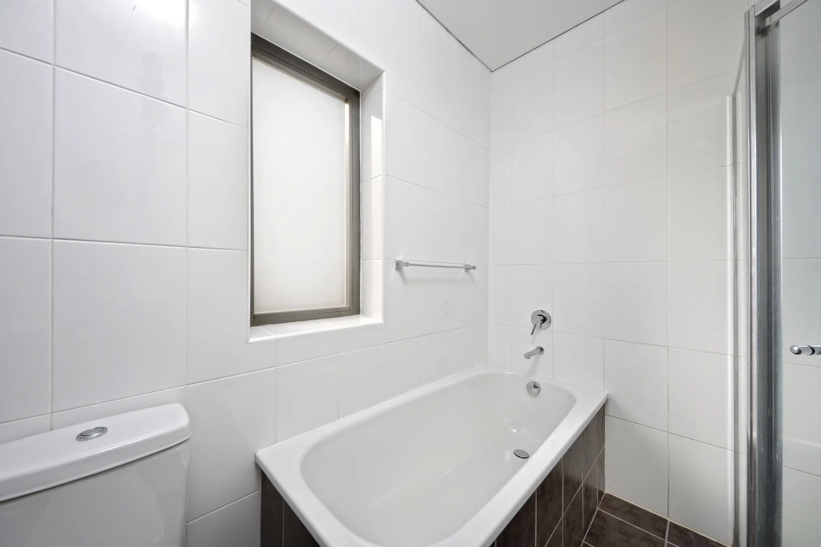 Additional image 3 of 1/52 Manchester Road, Gymea NSW 2227
