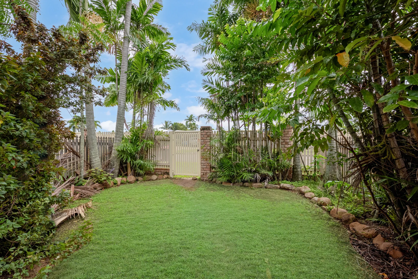 Additional image 9 of 9/17 Canterbury Road, Kirwan QLD 4817