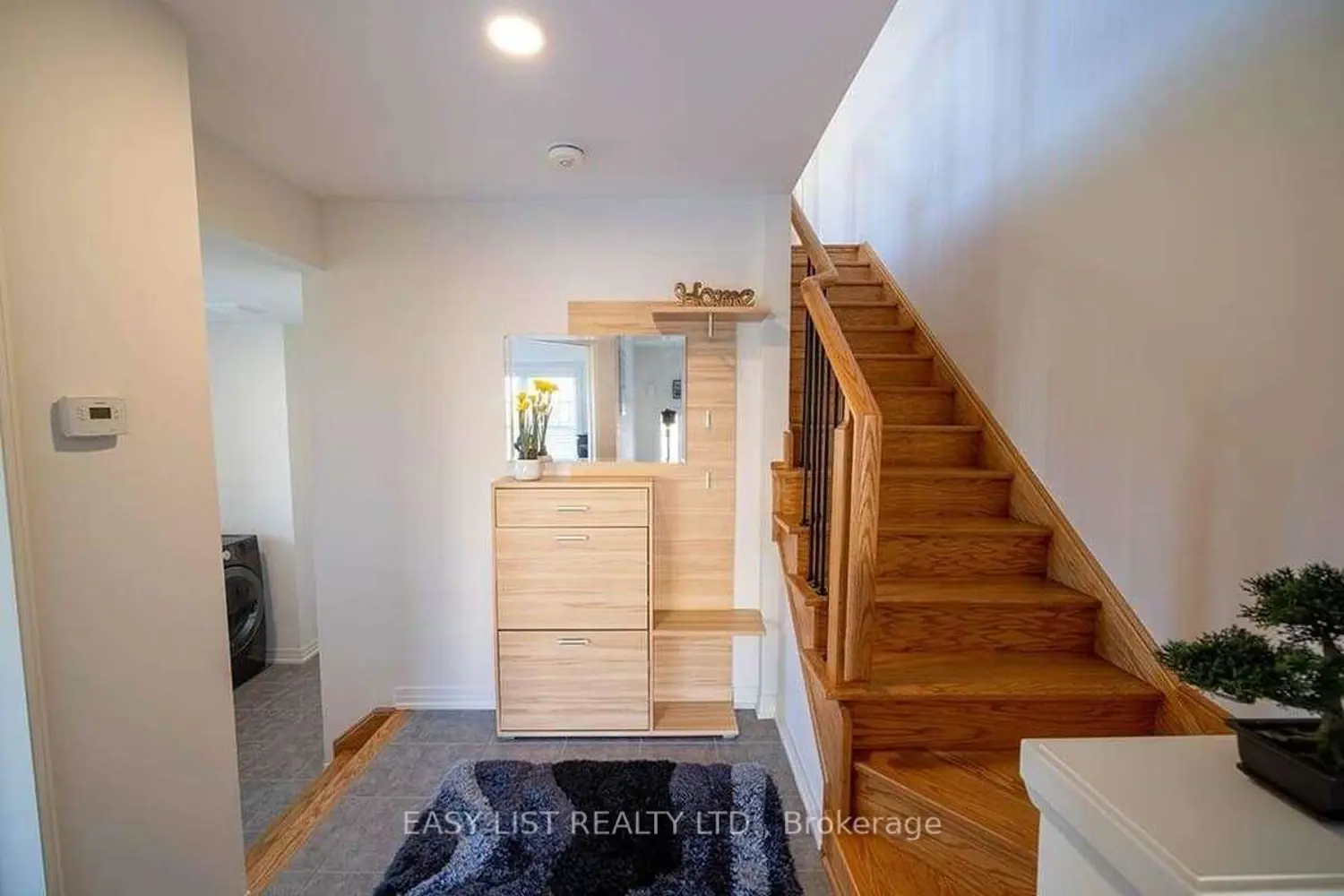 49 Prince William Boulevard photo 2