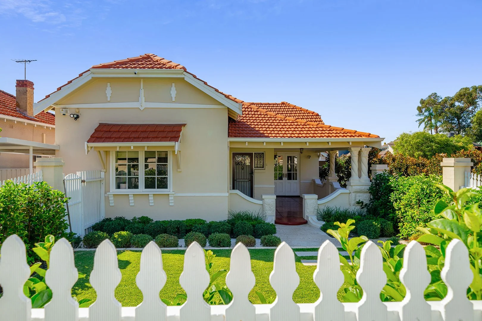 46 RENWICK STREET, South Perth WA 6151