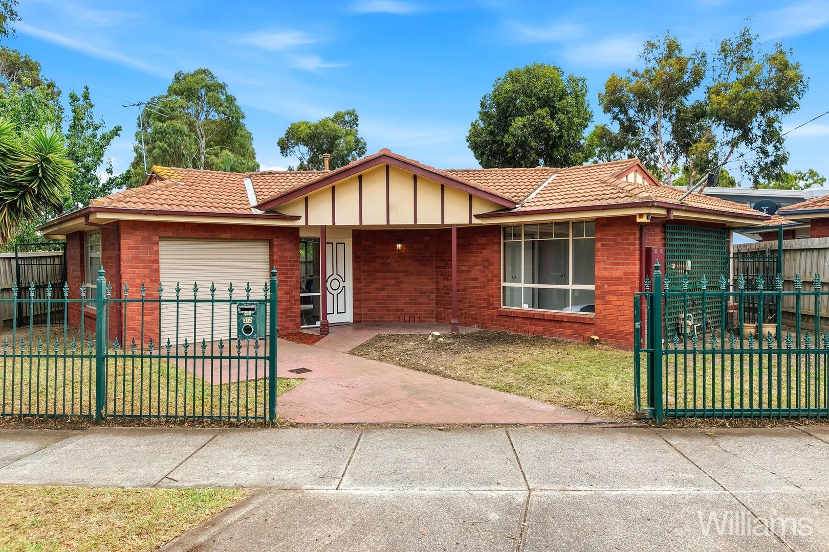 3/2 Rosshire Road, Newport VIC 3015