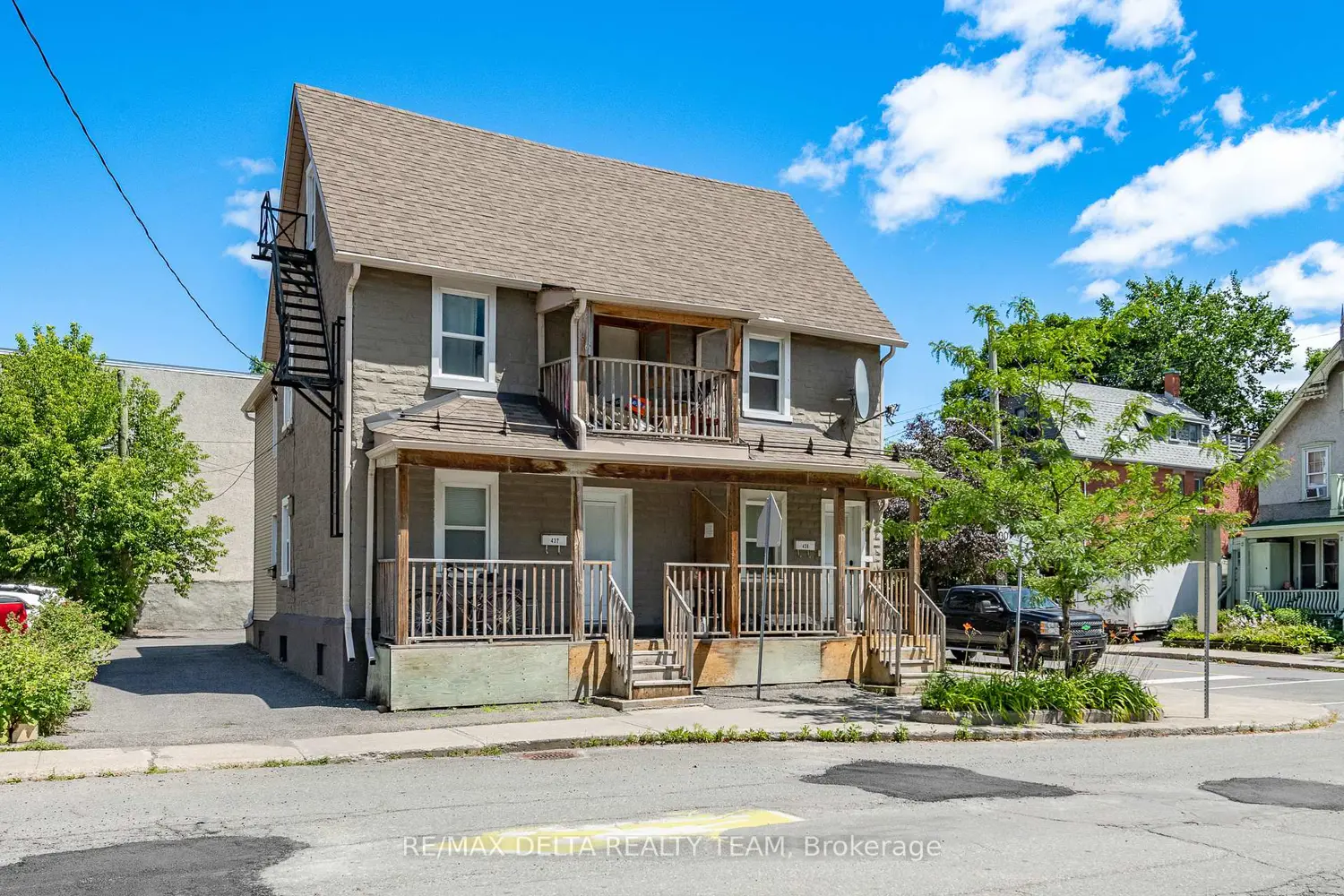 437-439 Booth Street