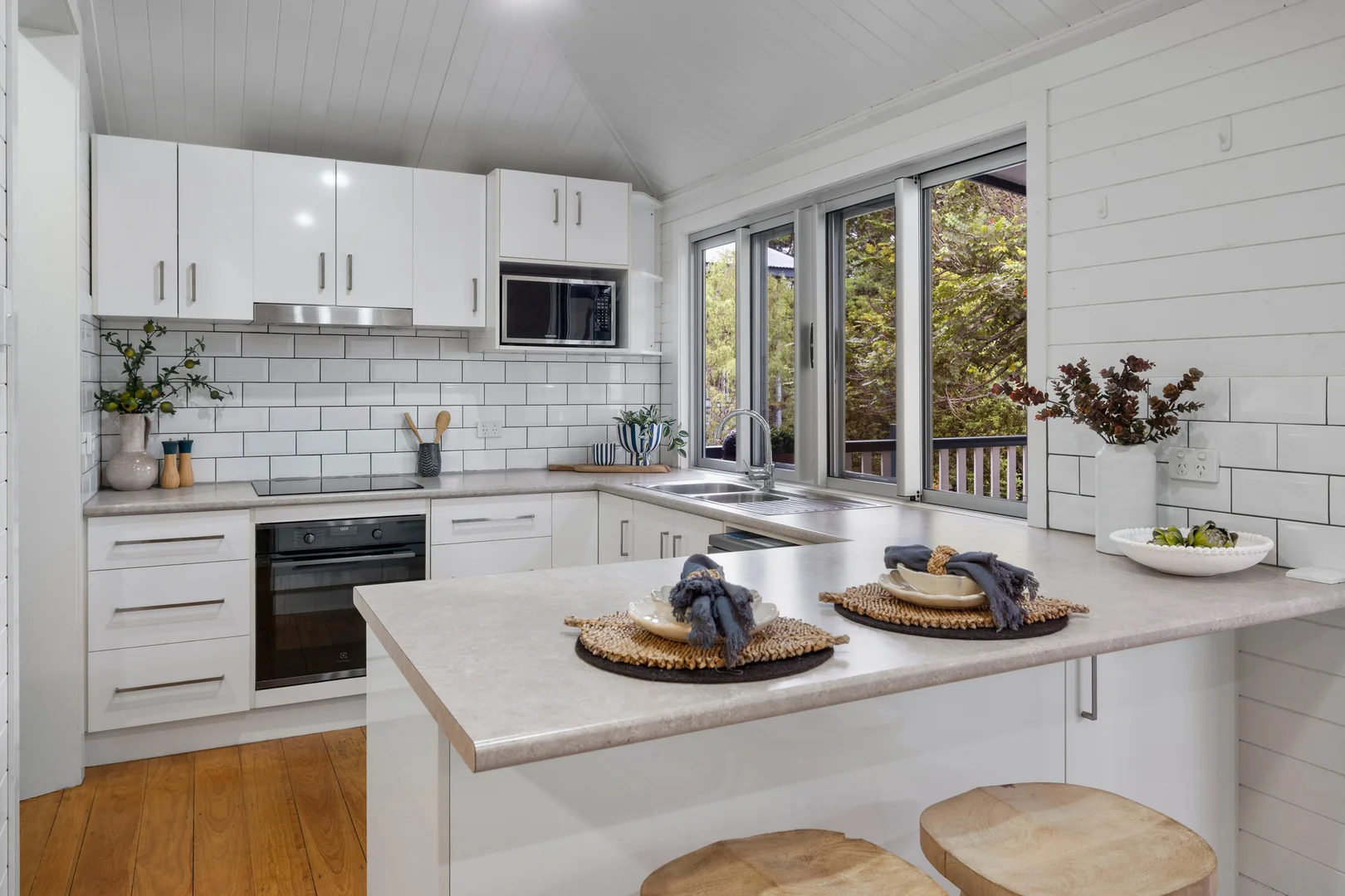 Additional image 3 of 22 Stagpole Street, West End QLD 4810