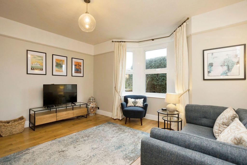 Additional image 2 of 3 bed detached house for saleSt Leonards Road, Horsham, West Sussex. RH13