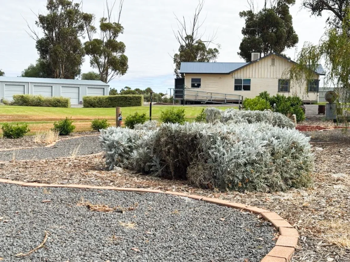 Additional image 35 of 1 Sweetapple Crescent, Lascelles VIC 3487