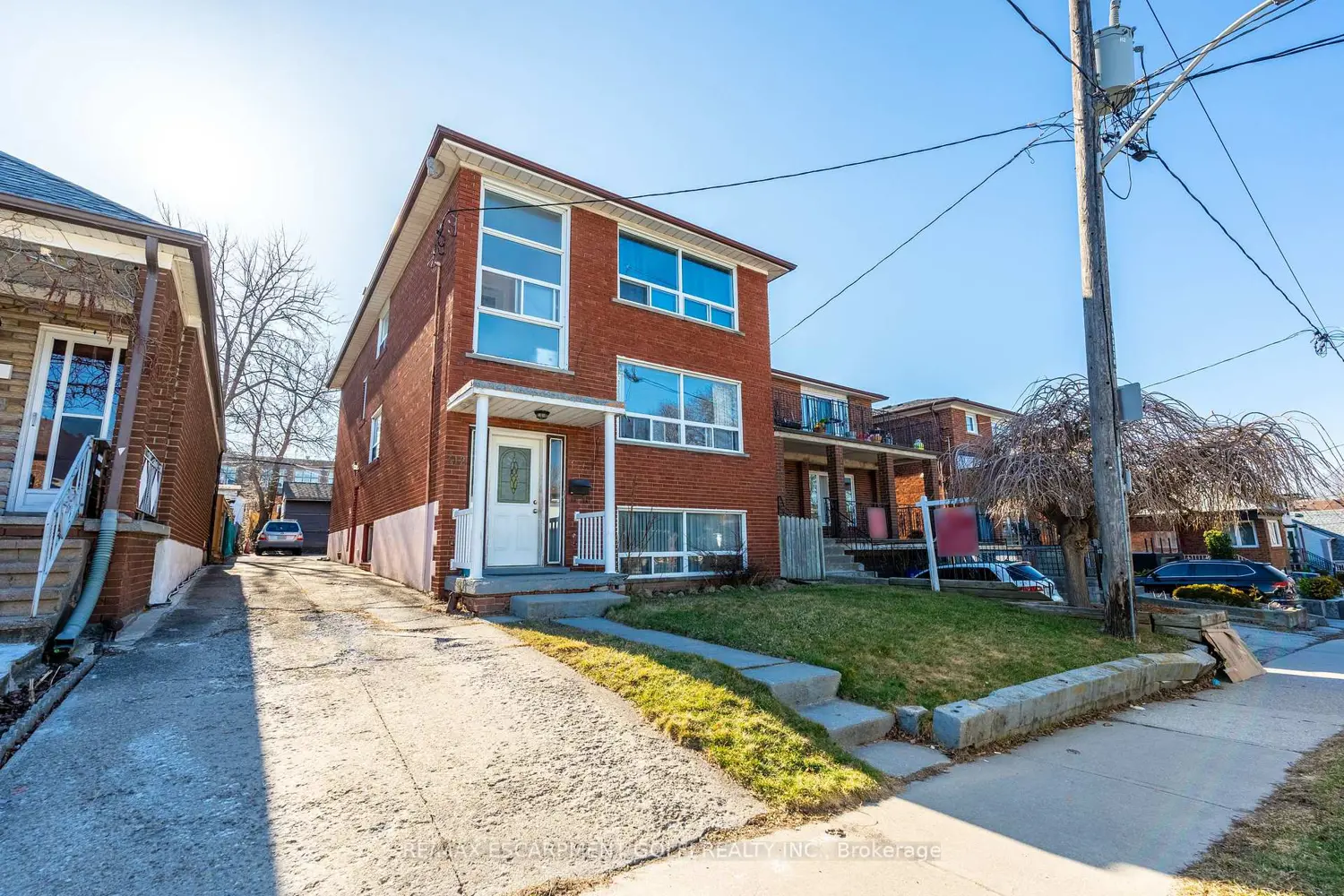 312 Atlas Avenue photo 2
